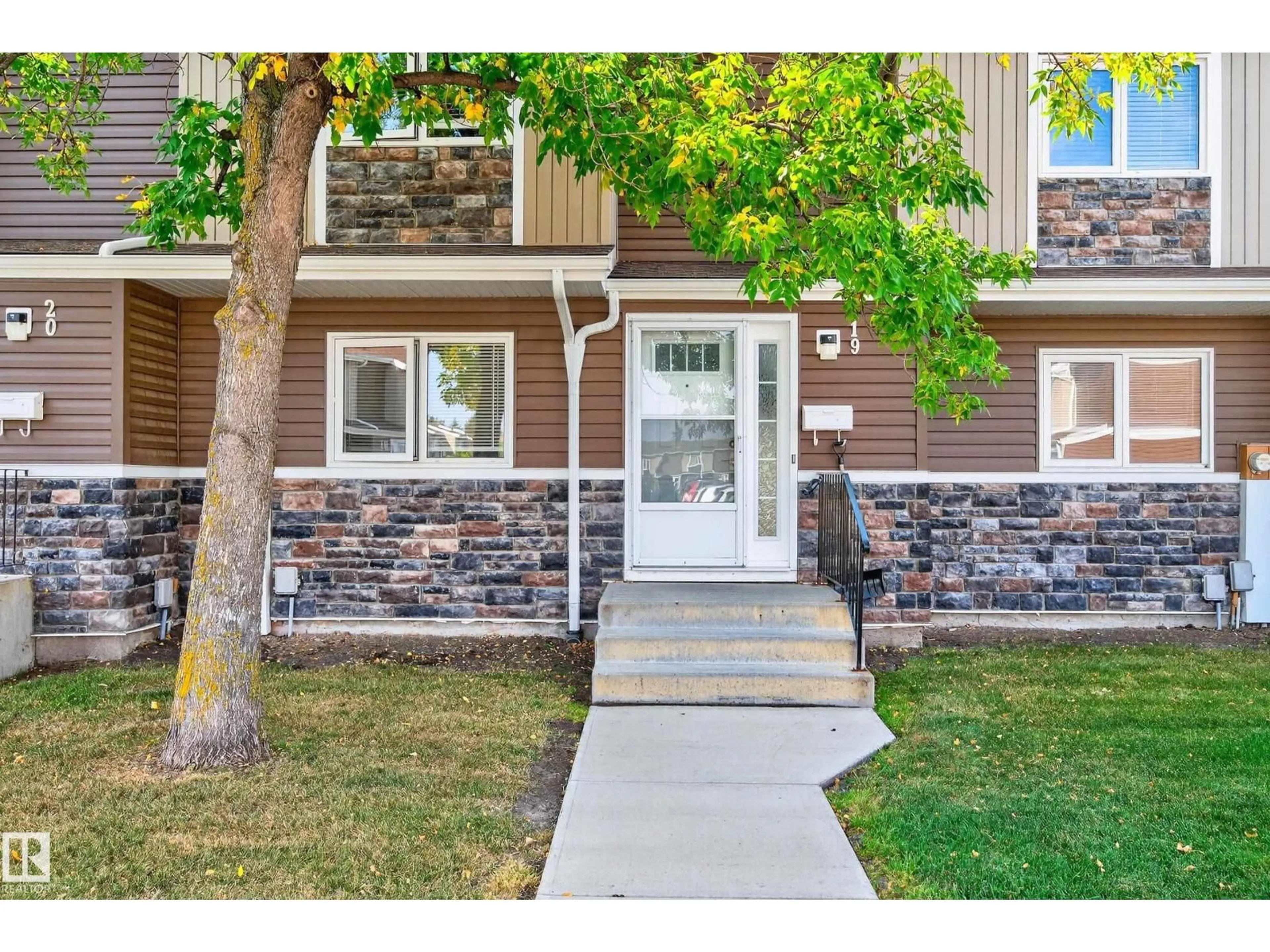Unknown for 19 - 3115 119 ST, Edmonton Alberta T6J5N5