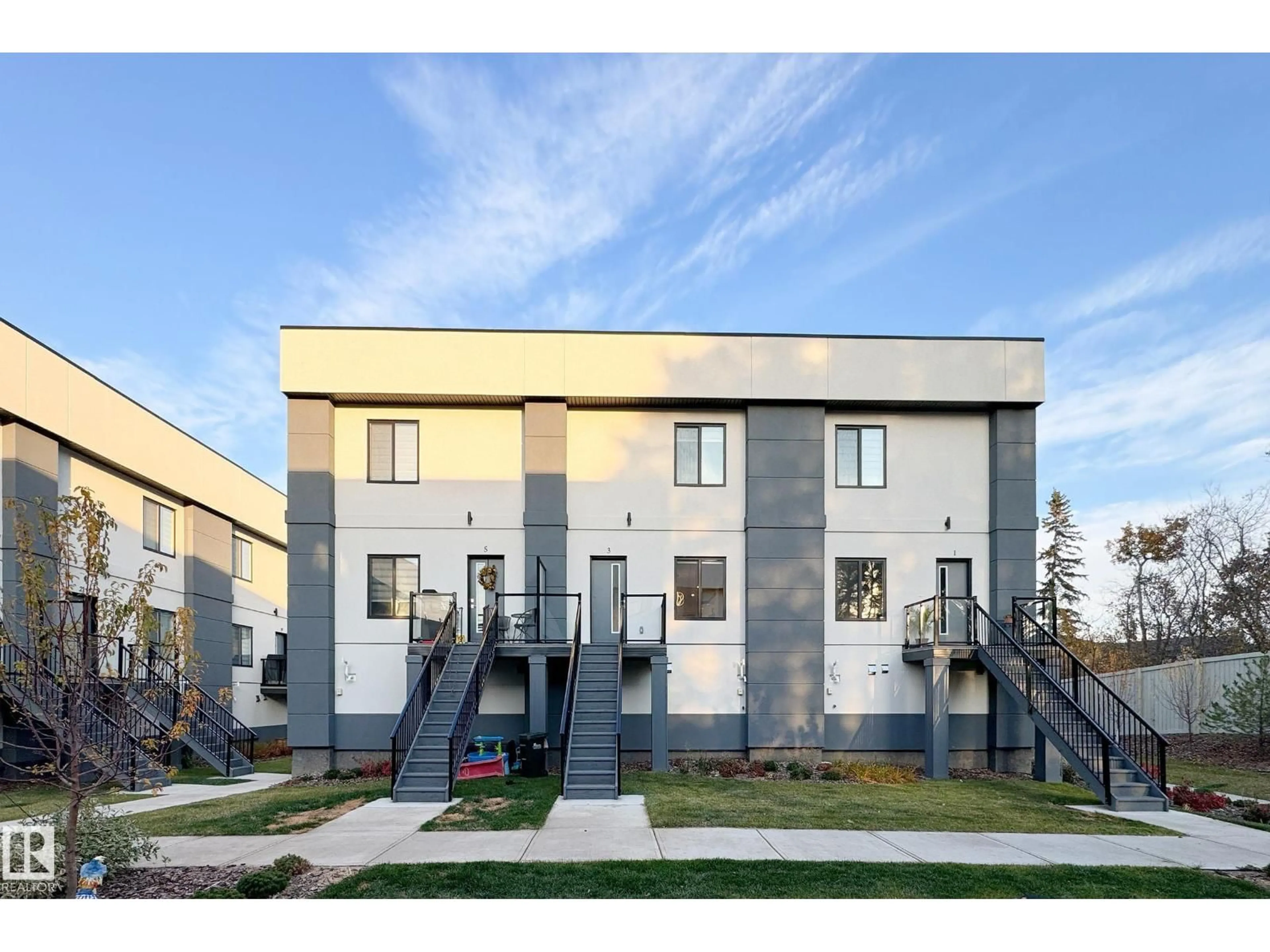 Unknown for 10 - 28 SALISBURY WY, Sherwood Park Alberta T8B0B1
