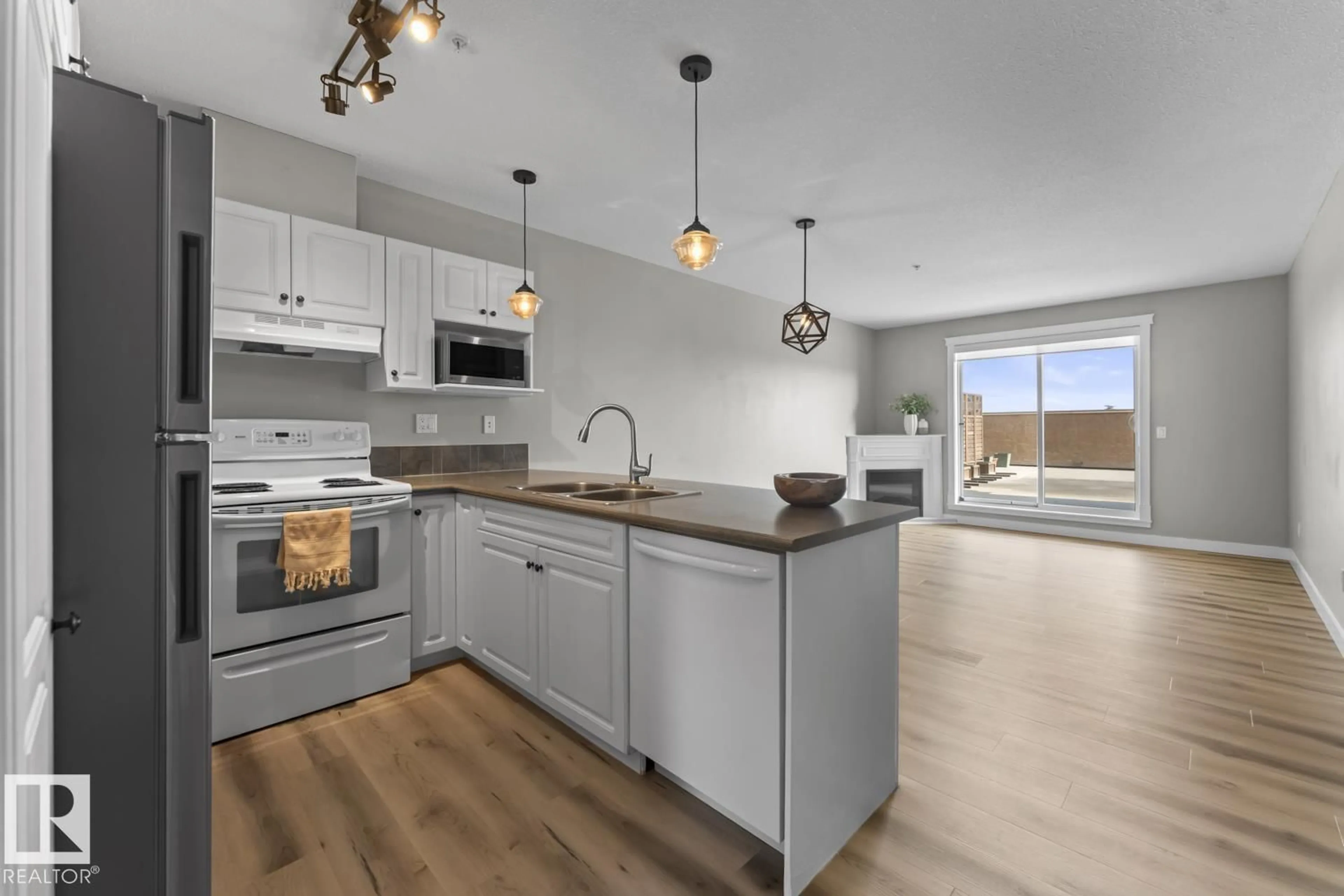 Open concept kitchen, unknown for 205 802 12 ST, Cold Lake Alberta T9M0A7