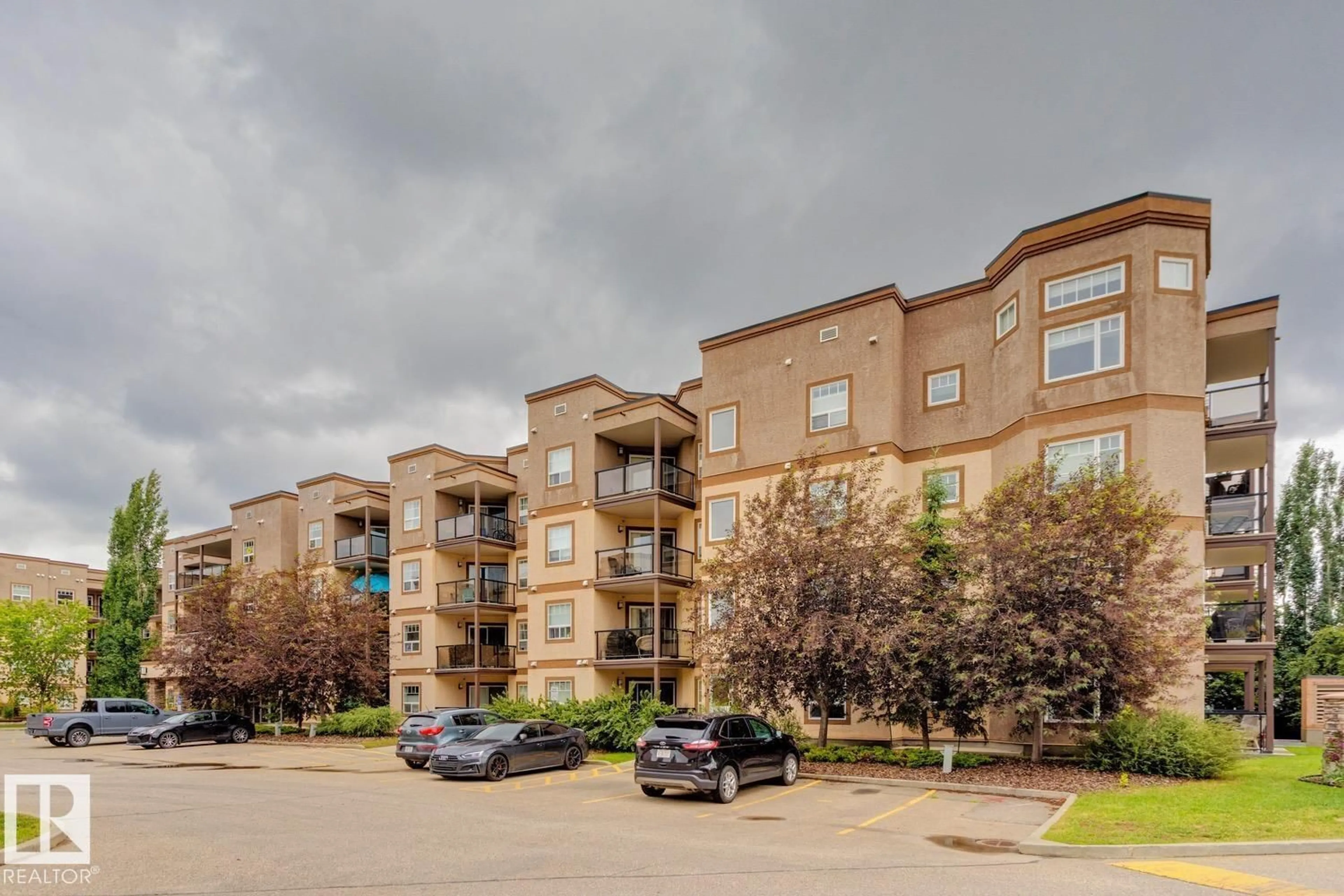 A pic from outside/outdoor area/front of a property/back of a property/a pic from drone, unknown for #426 - 2045 GRANTHAM CT, Edmonton Alberta T5T3X6