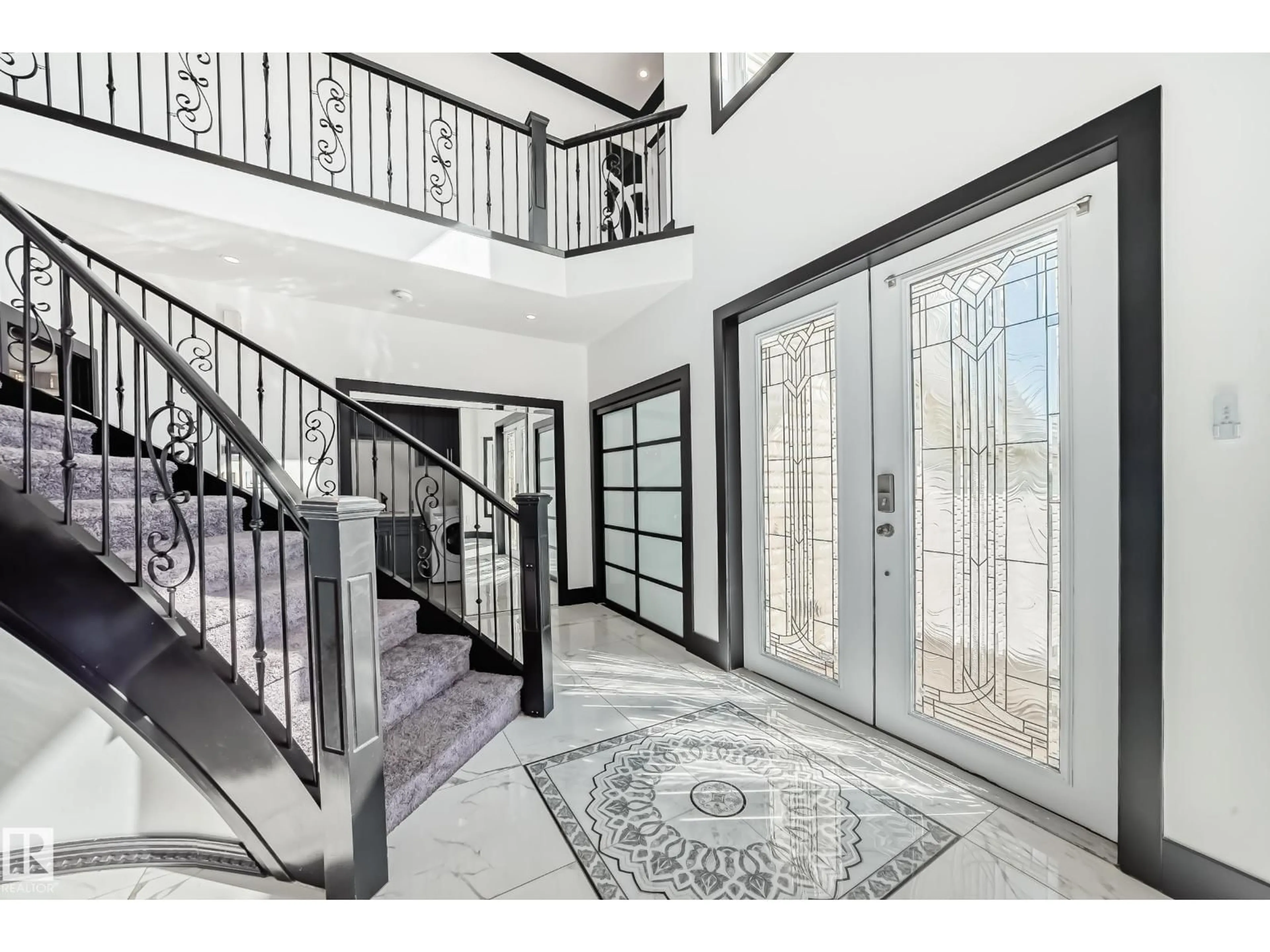 Indoor entryway for 128 HOULE DR, Morinville Alberta T8R0E1