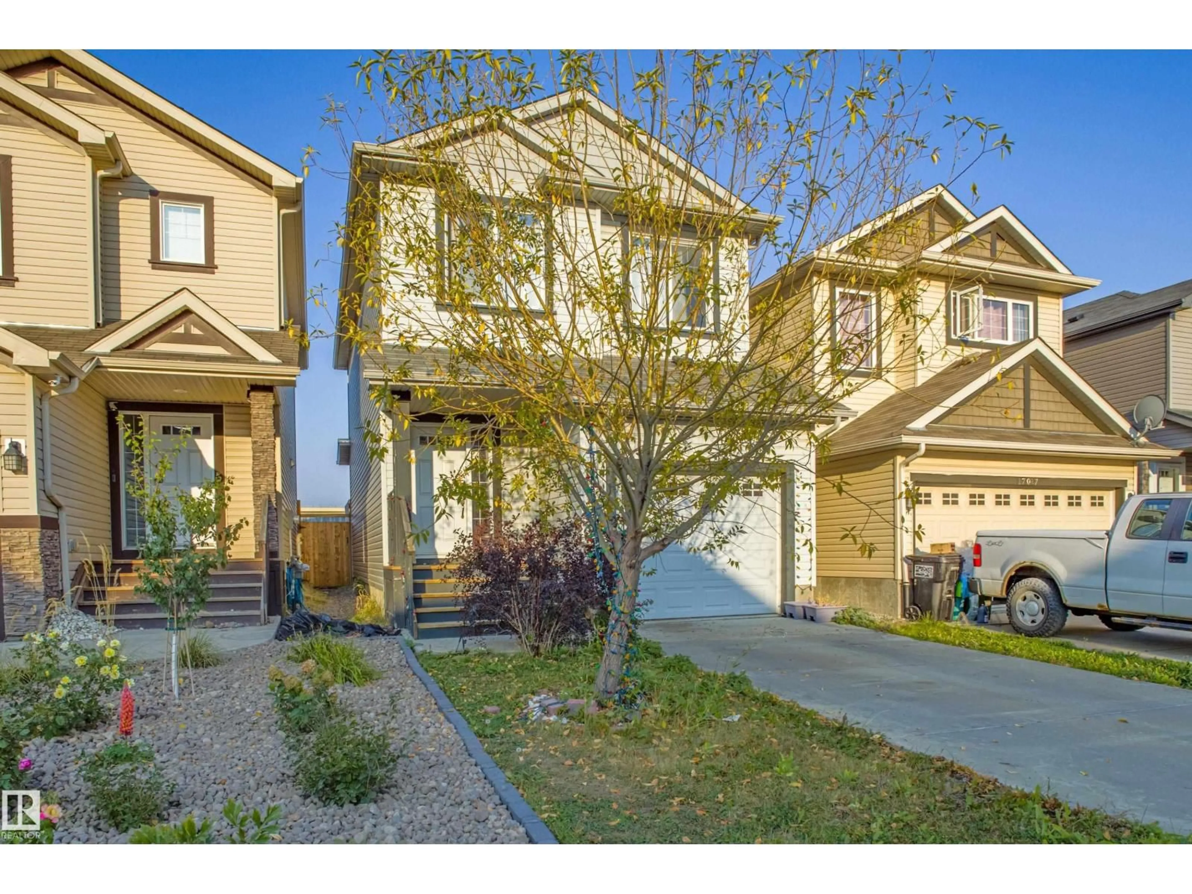 Unknown for 17091 38 ST., Edmonton Alberta T5Y6M1