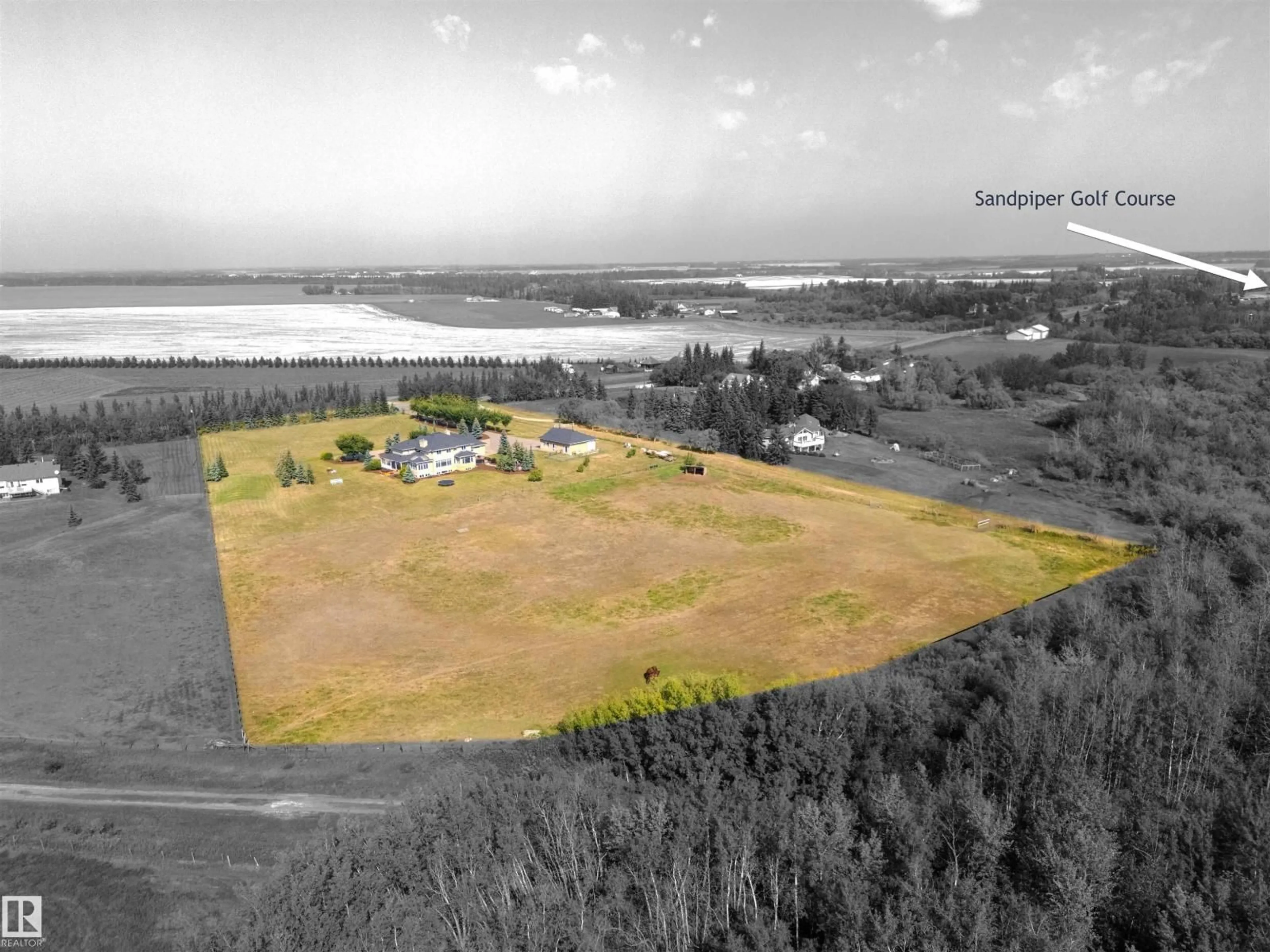 A pic from outside/outdoor area/front of a property/back of a property/a pic from drone, water/lake/river/ocean view for 26109B MEADOWVIEW DR, Rural Sturgeon County Alberta T8T0K9