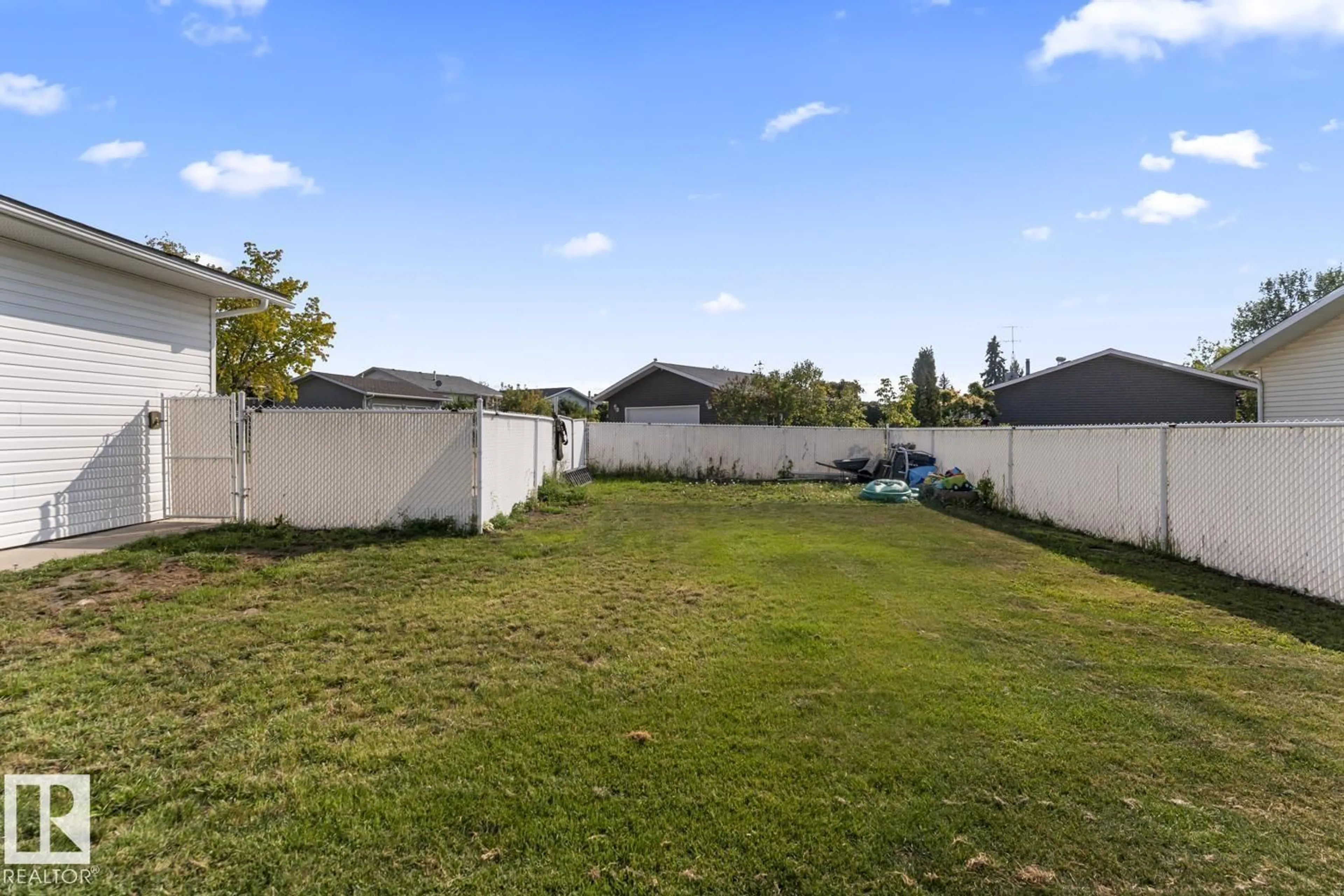 Unknown for 4206 43 AV, Bonnyville Town Alberta T9N1R7