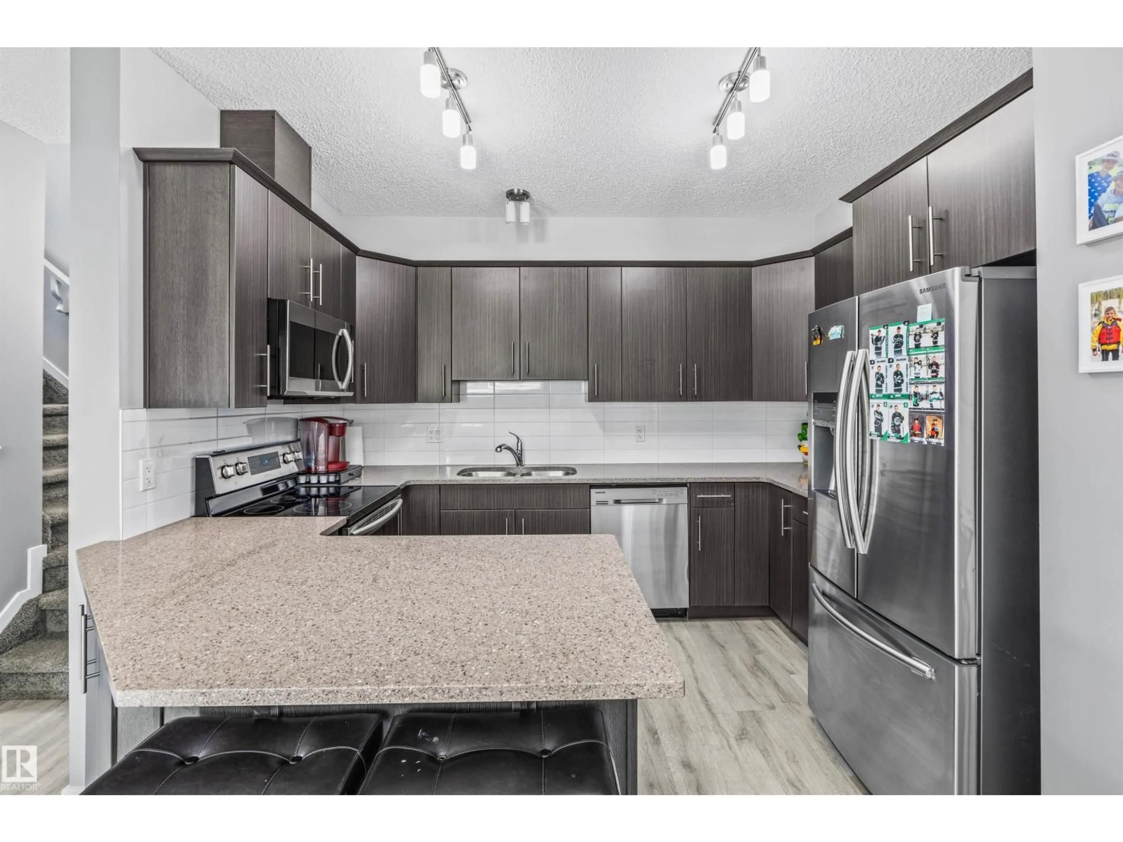 Open concept kitchen, unknown for 126 ABBEY RD, Sherwood Park Alberta T8A1A5