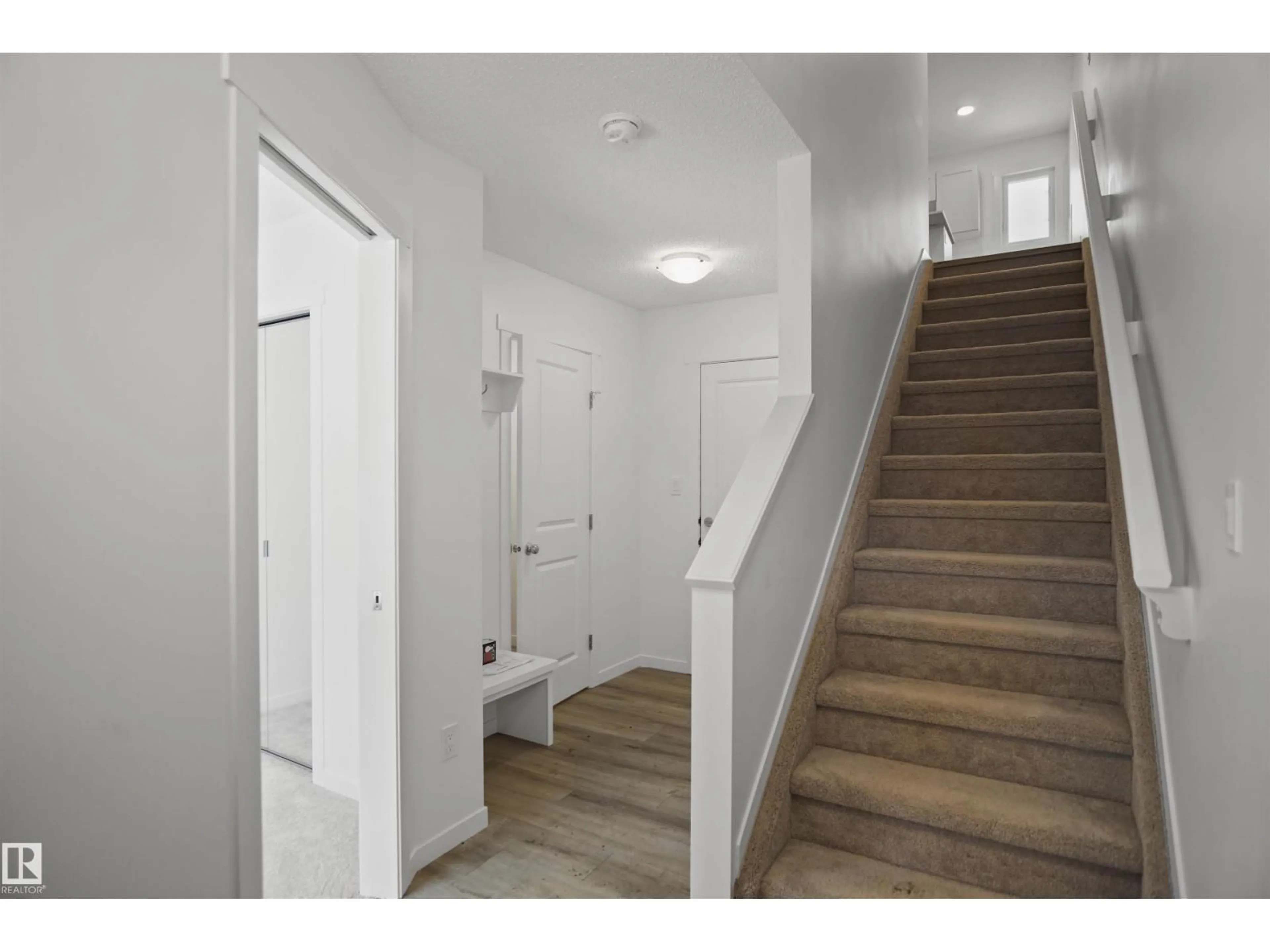 Unknown for 2 - 1209 KESWICK DR, Edmonton Alberta T6W4J5