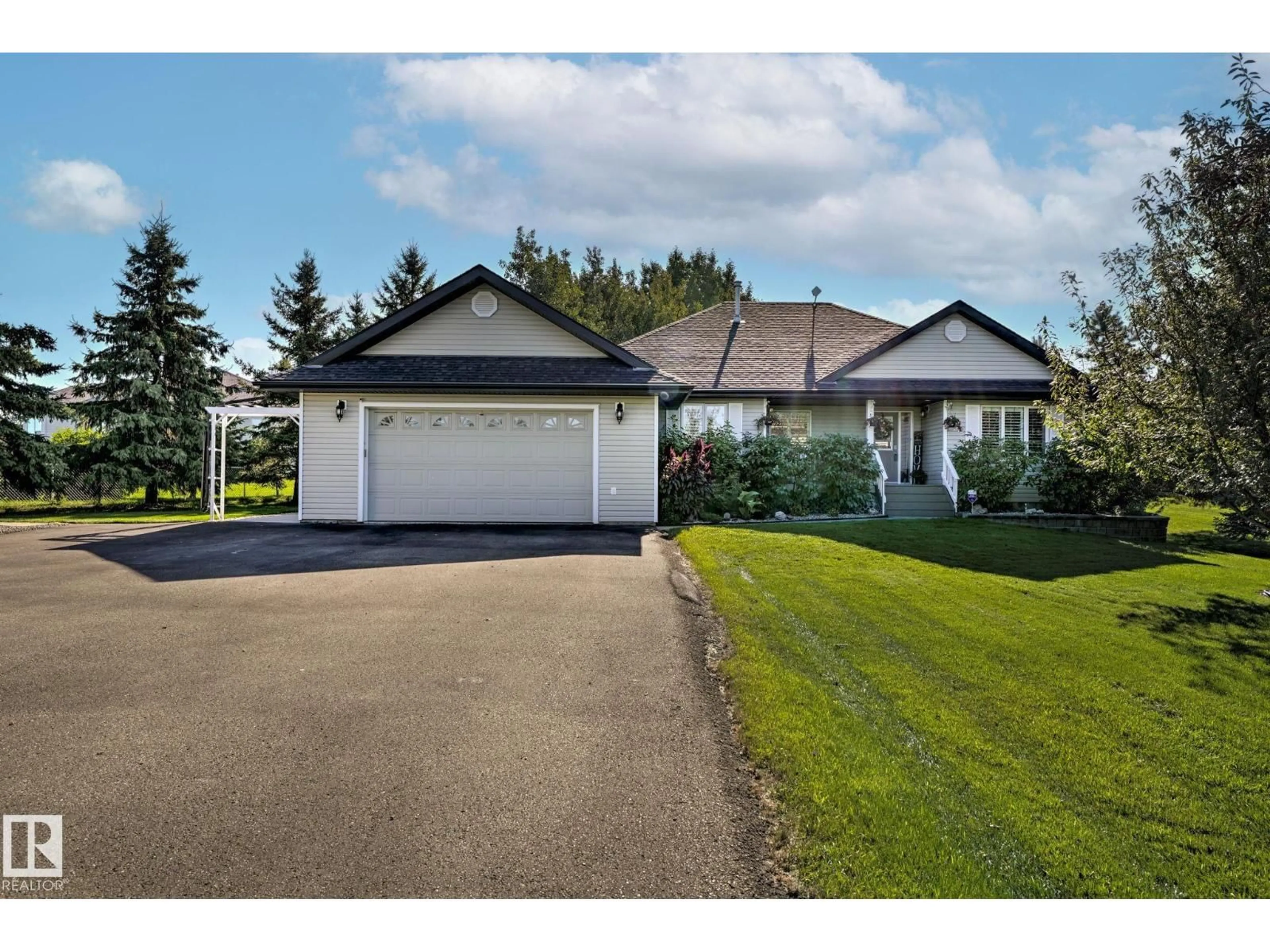 Unknown for 37 - 52001 RGE ROAD 275, Rural Parkland County Alberta T7X3V2