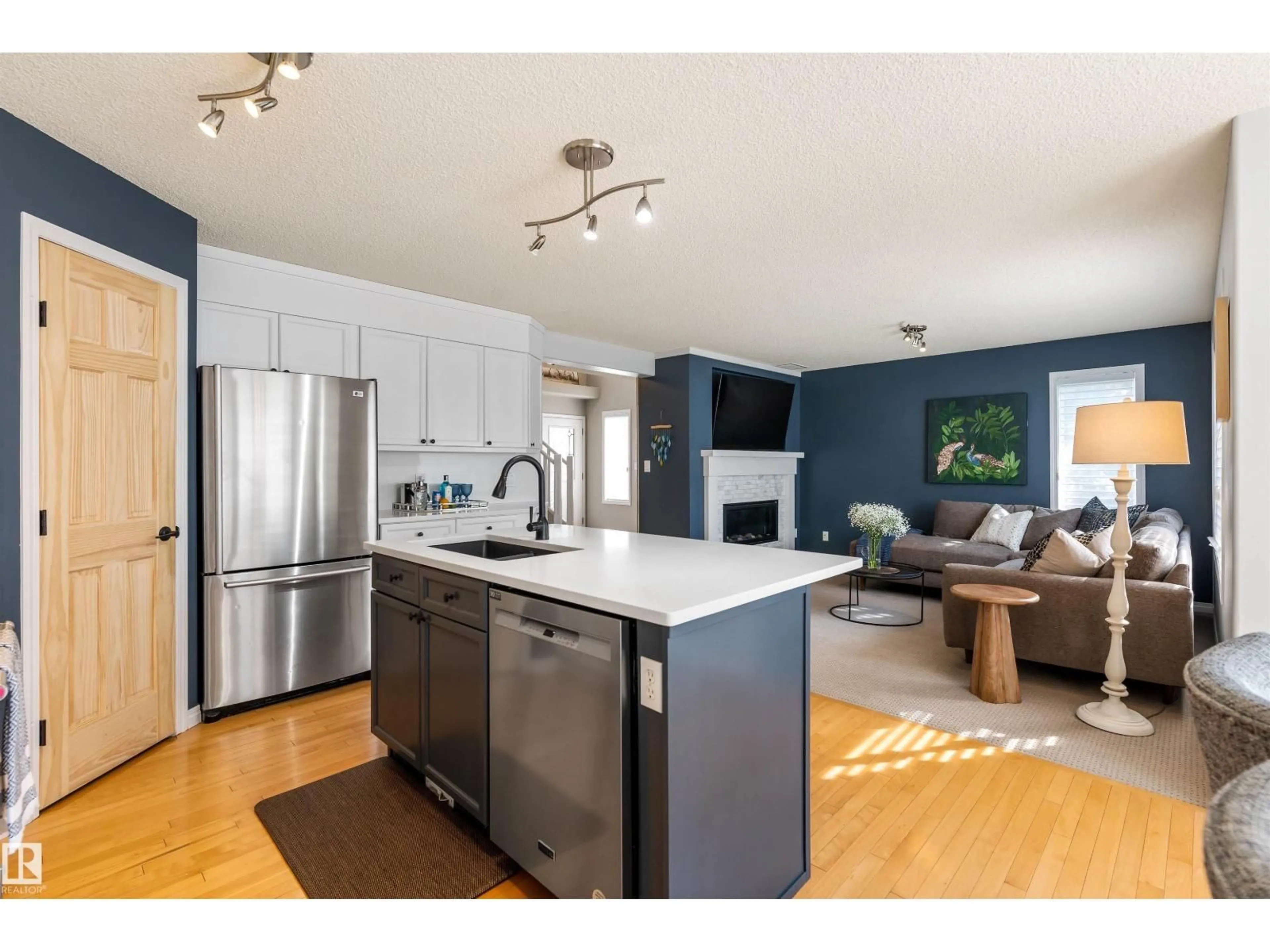 Open concept kitchen, unknown for 4331 MCMULLEN WY, Edmonton Alberta T6W1N5