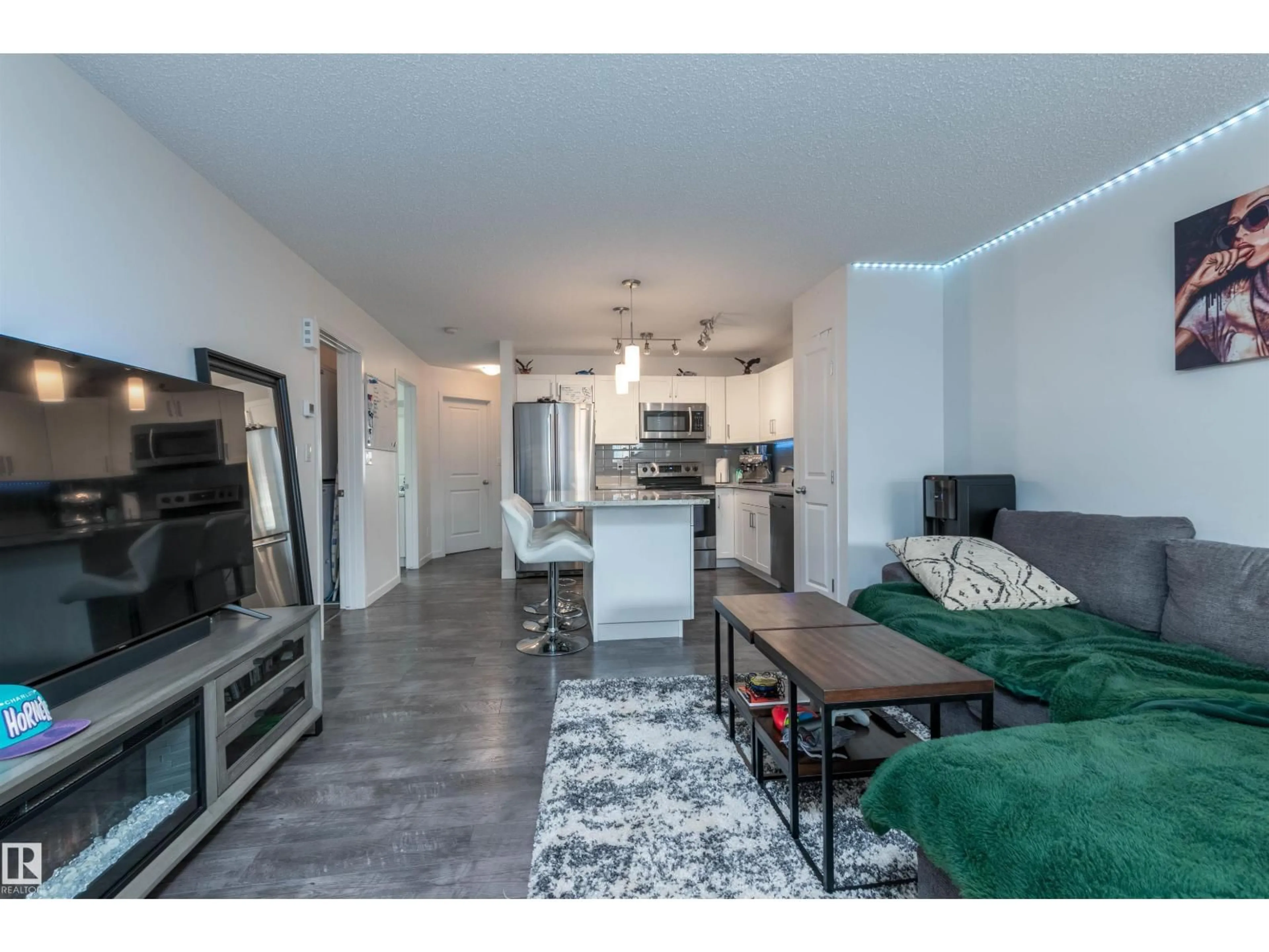 Living room with furniture, unknown for #46 - 3305 ORCHARDS LINK LI, Edmonton Alberta T6X2H1