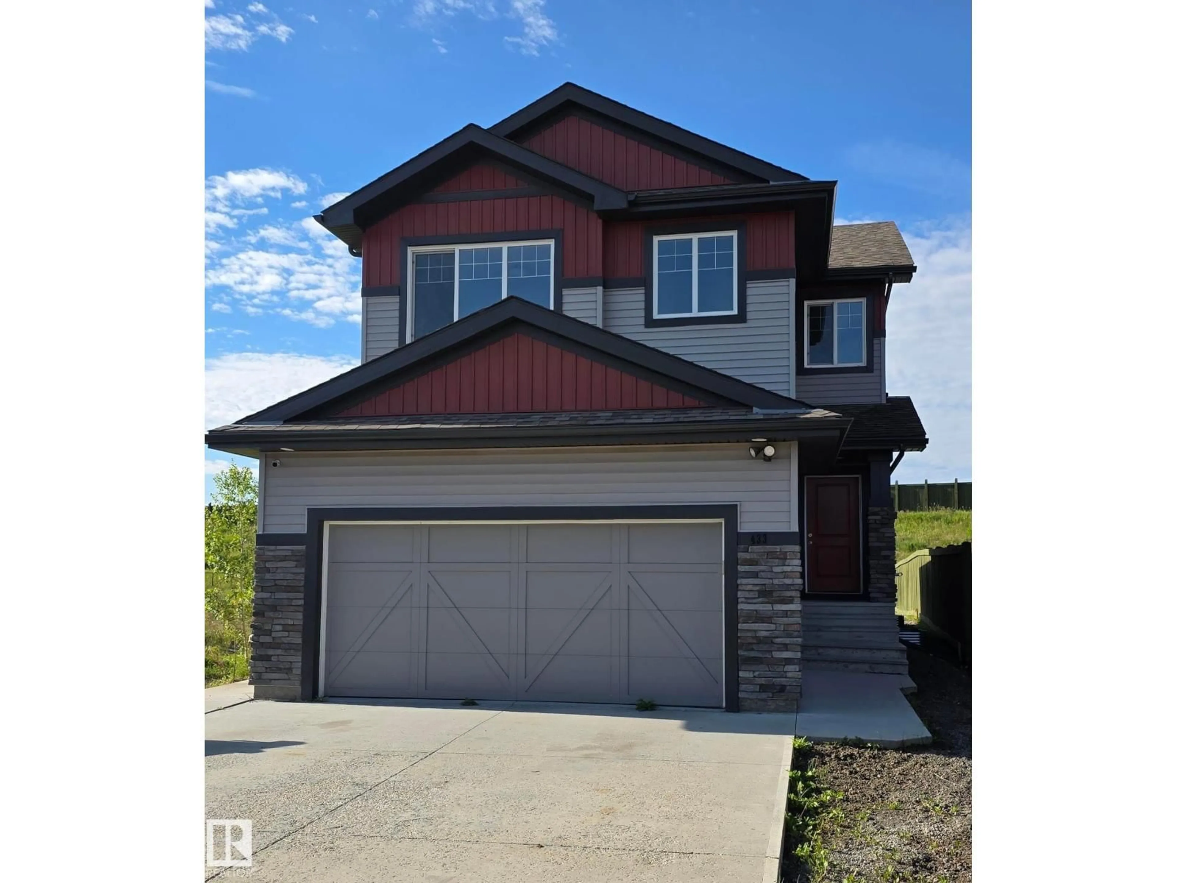 Home with vinyl exterior material, street for 4331 126 AV, Edmonton Alberta T5A1V5