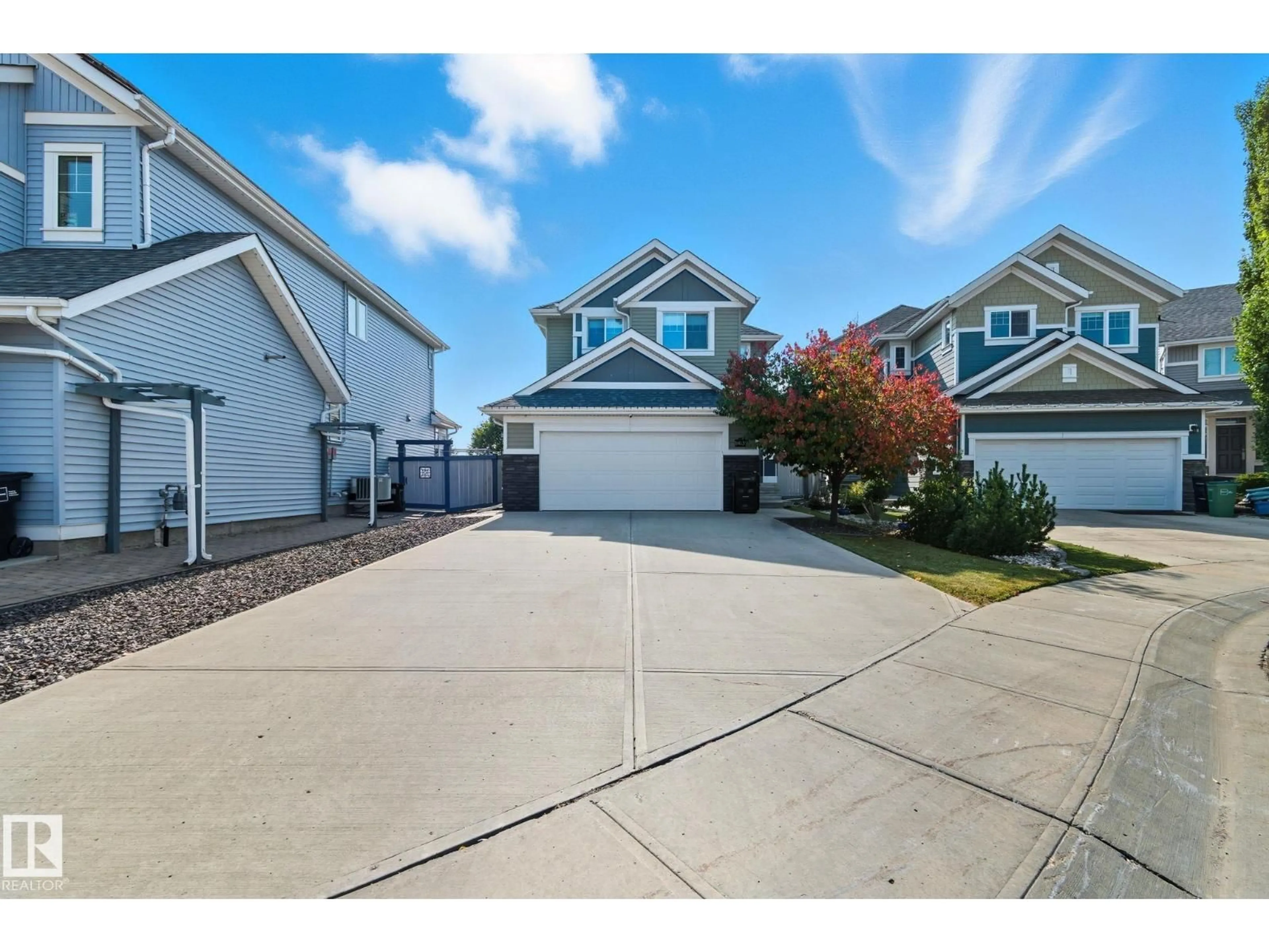 A pic from outside/outdoor area/front of a property/back of a property/a pic from drone, street for 8039 18 AV, Edmonton Alberta T6X0Z8