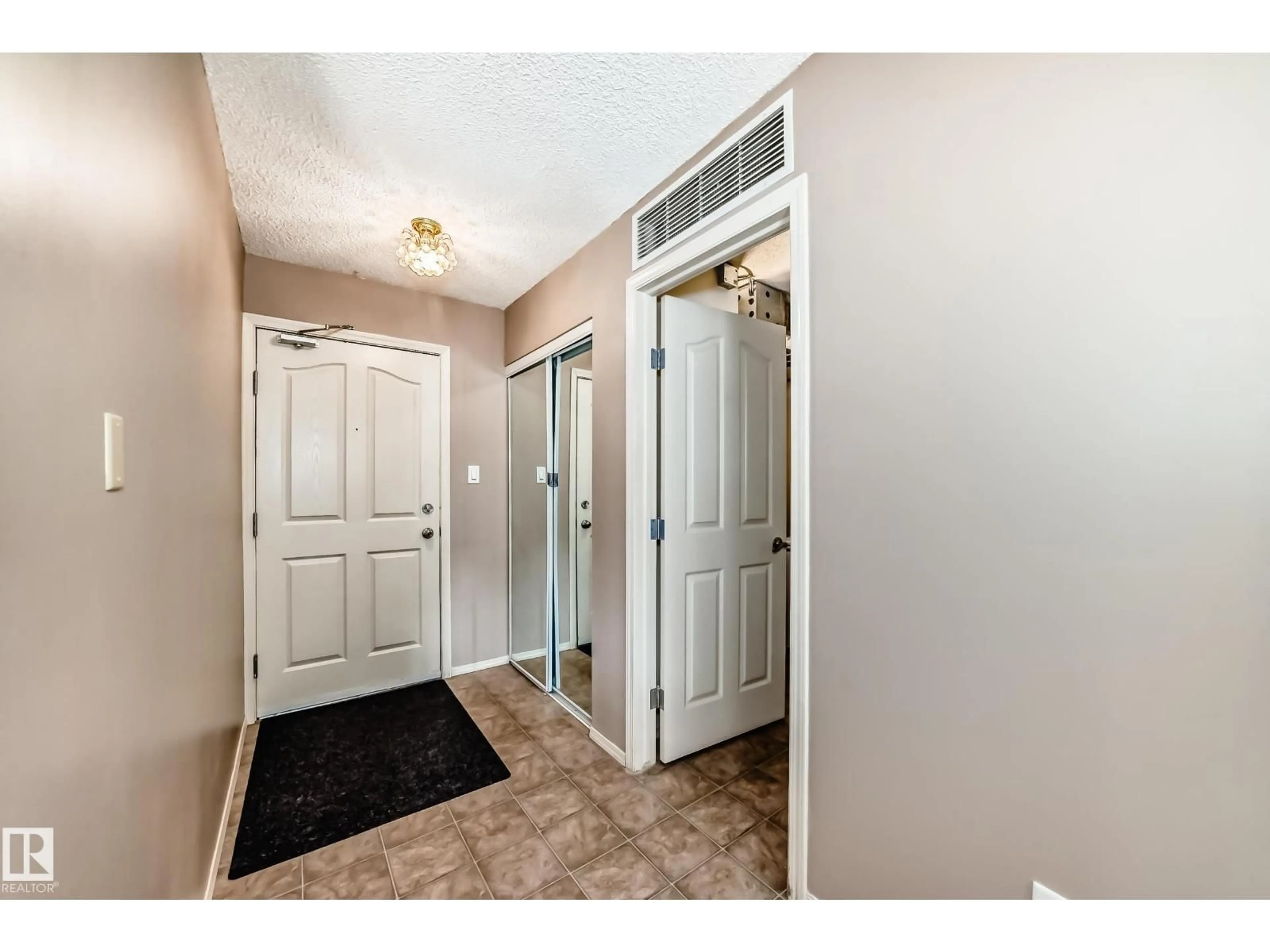 Indoor entryway for NW - 138 16311 95 ST, Edmonton Alberta T6Z3Y5