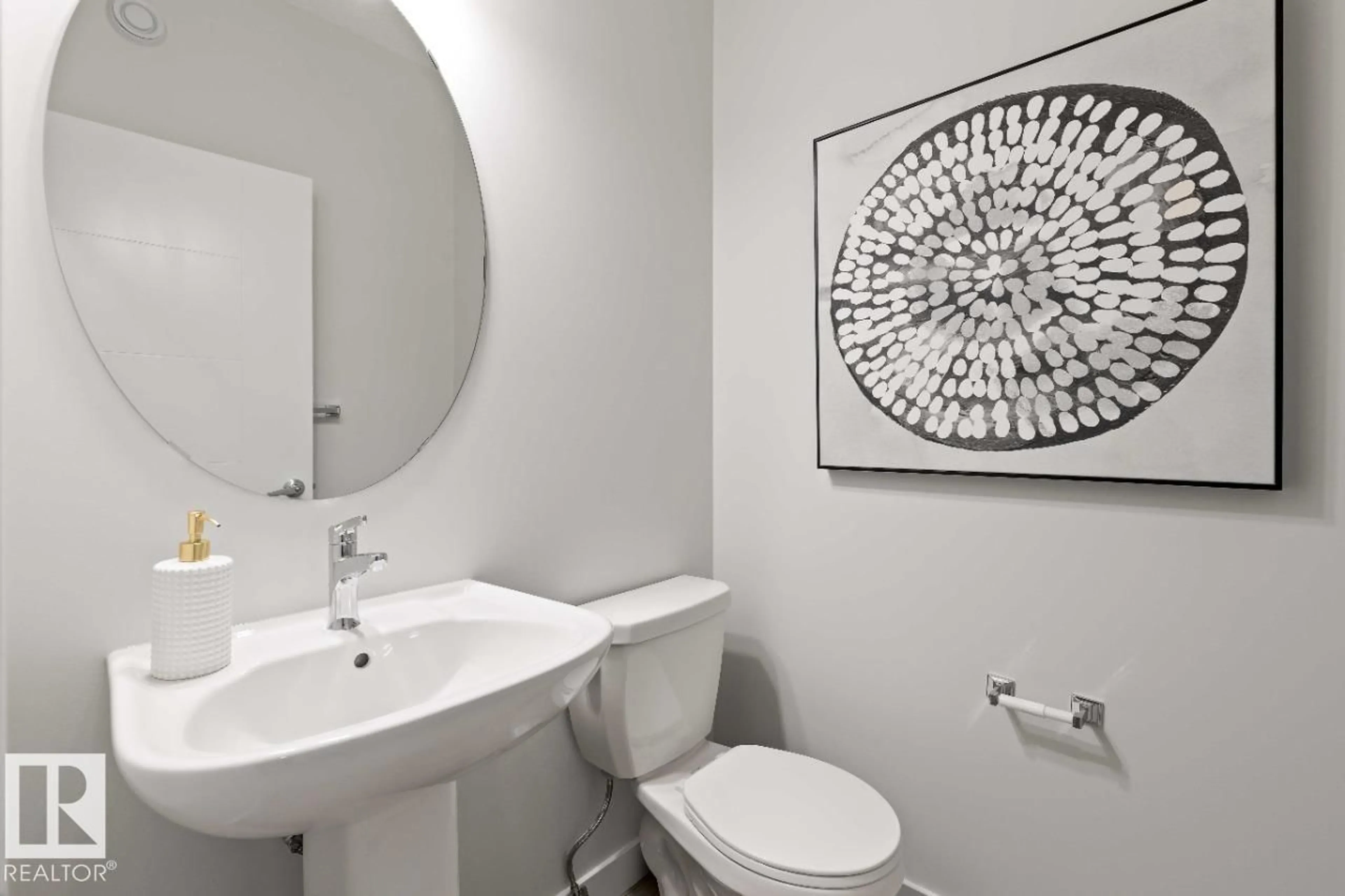 Standard bathroom, ceramic/tile floor for 4201 66 ST, Beaumont Alberta T4X3E8