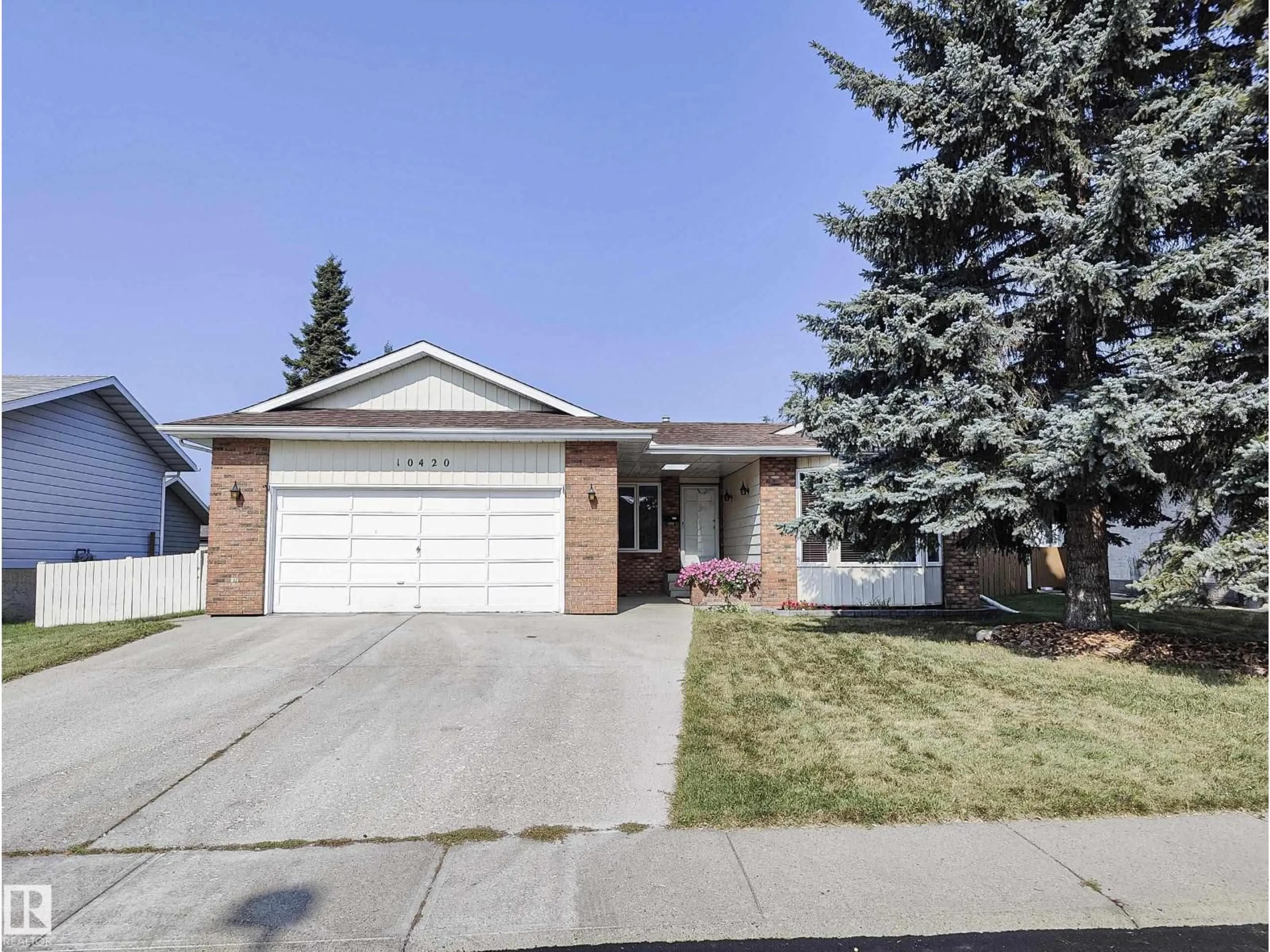 Unknown for 10420 18 AV, Edmonton Alberta T6J4Z7