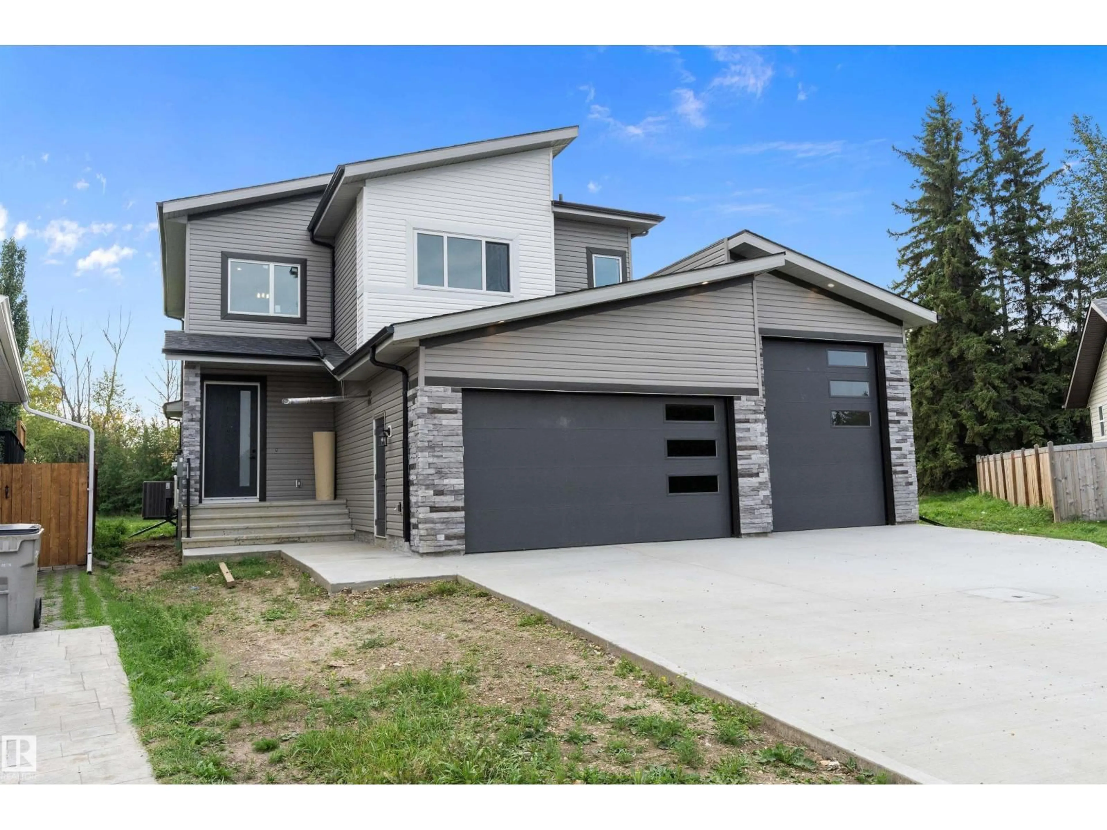 Home with brick exterior material, street for 1 EVERGREEN CR, Calmar Alberta T0C0V0