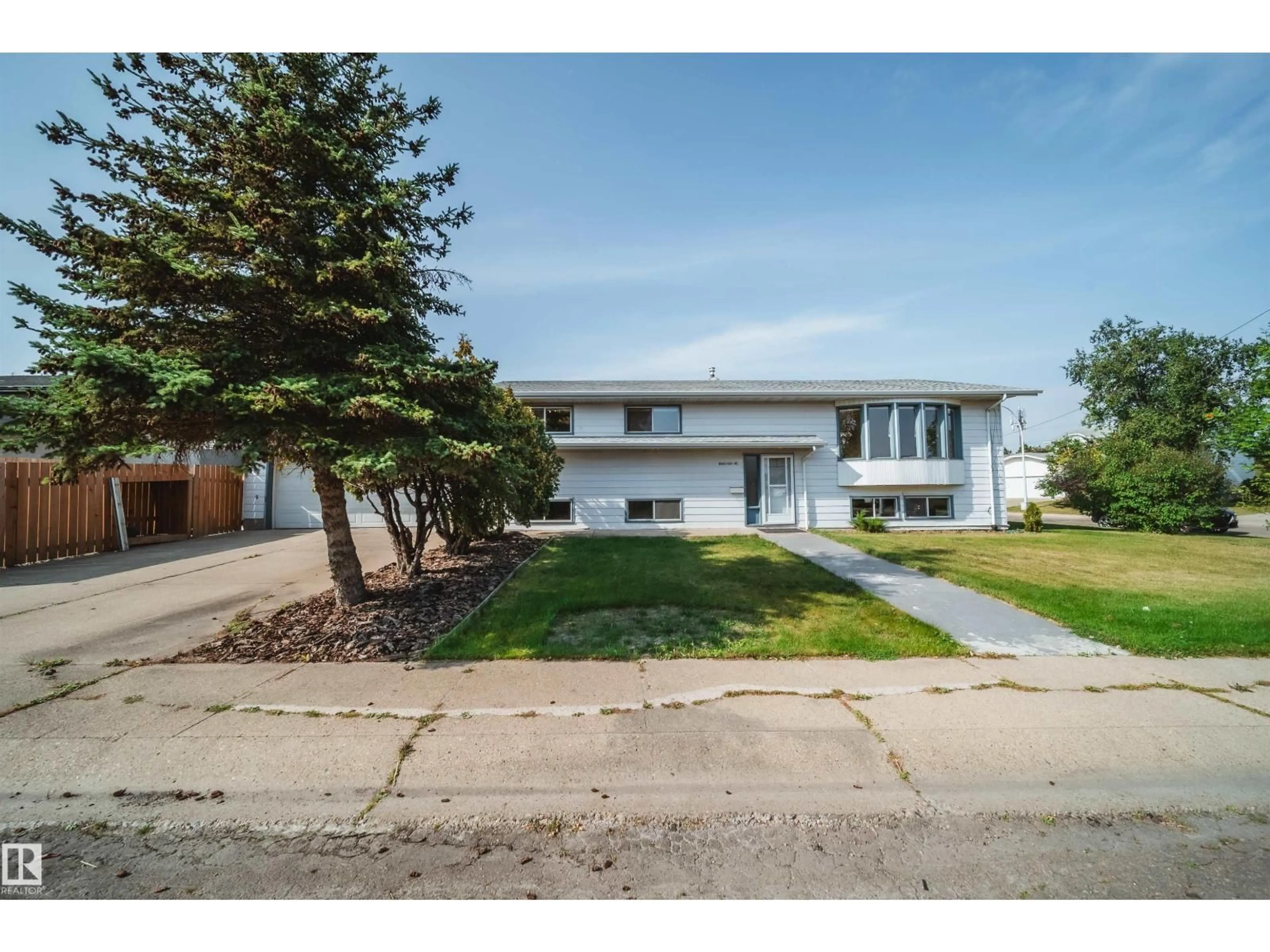 Unknown for 18851 99A AV NW, Edmonton Alberta T5T3M9
