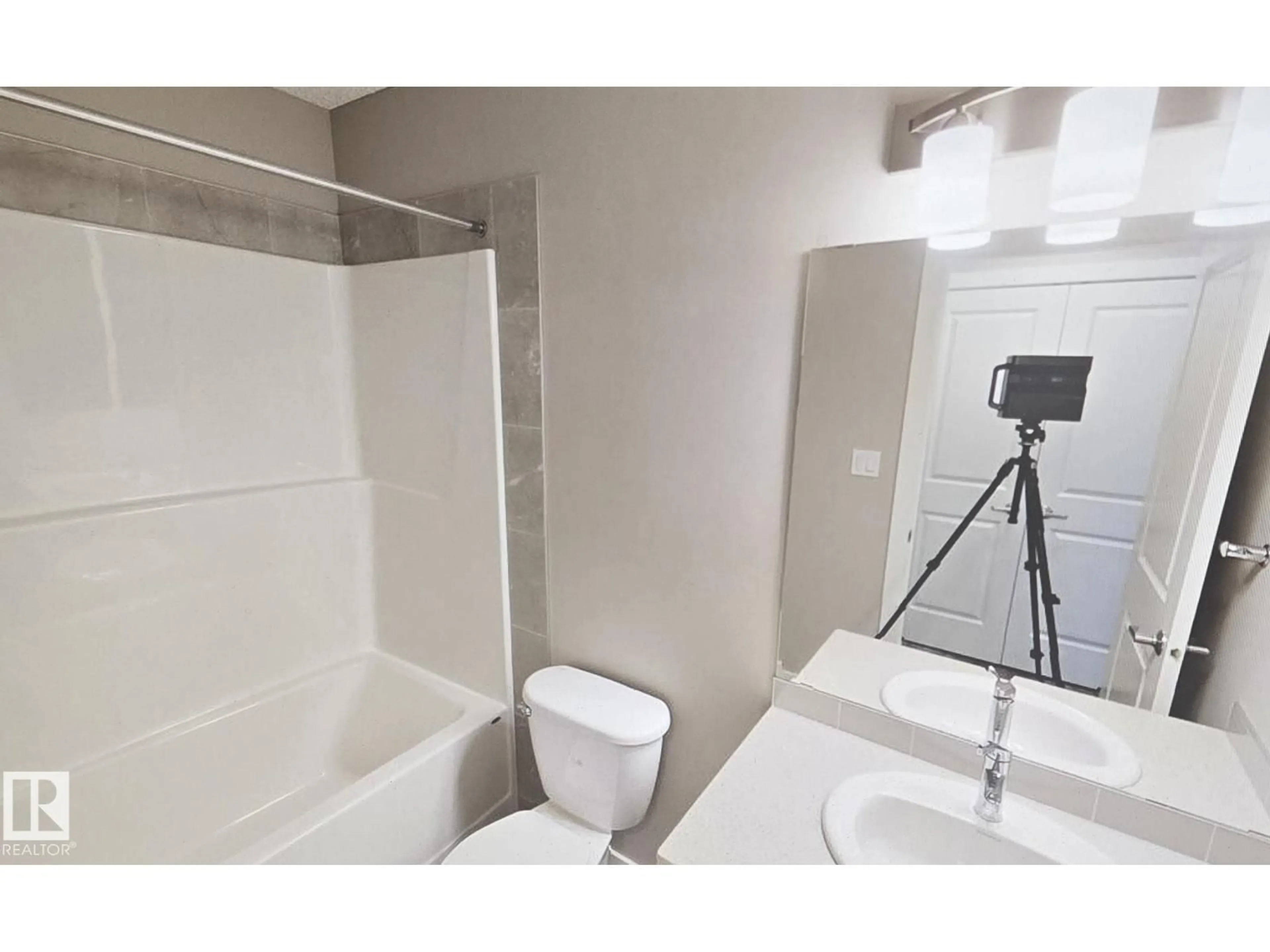 A pic of a room for #409 - 1506 TAMARACK BV, Edmonton Alberta T6T2E3