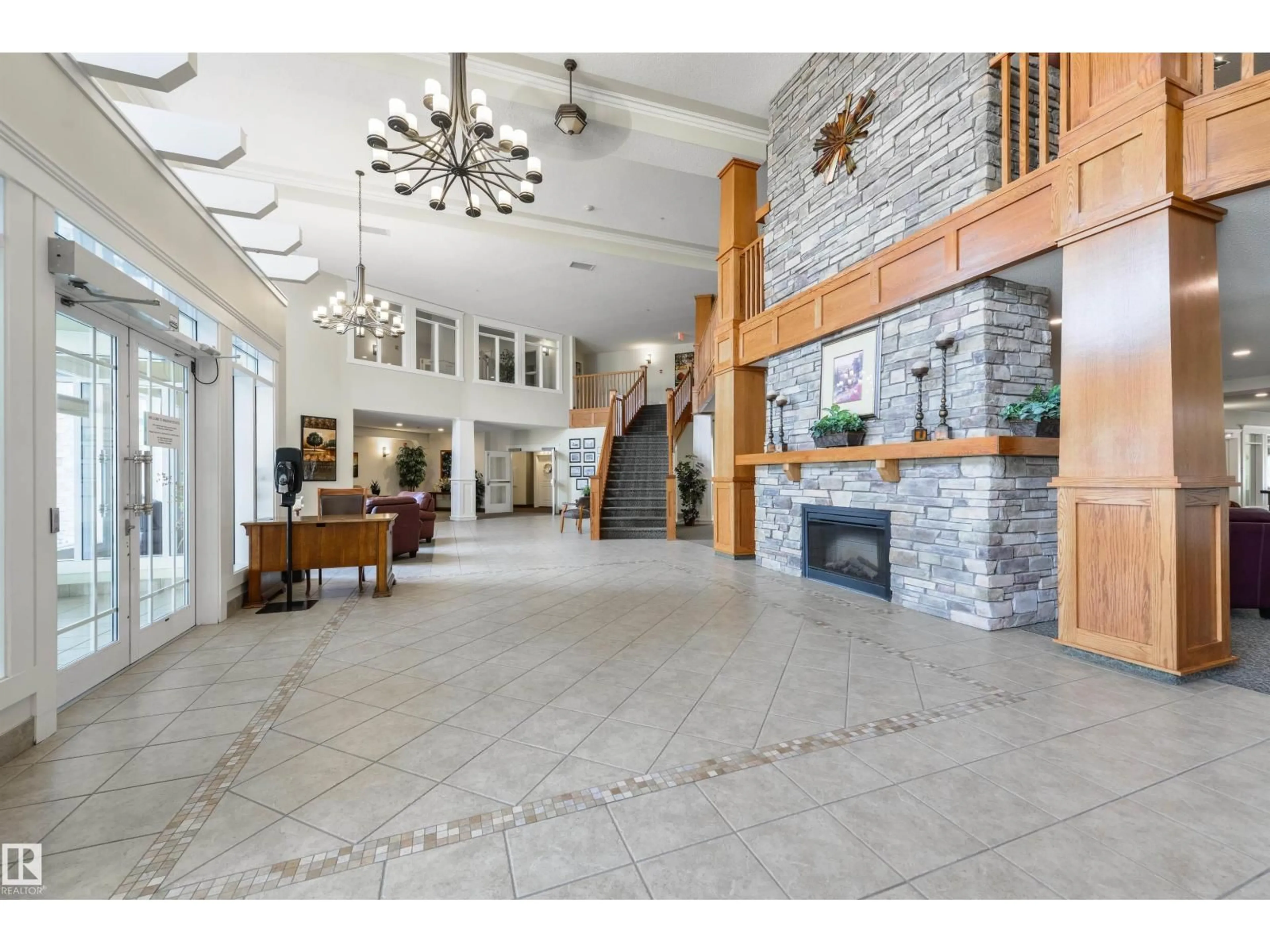 Lobby for 511 - 338 QUEEN ST, Spruce Grove Alberta T7X0G4