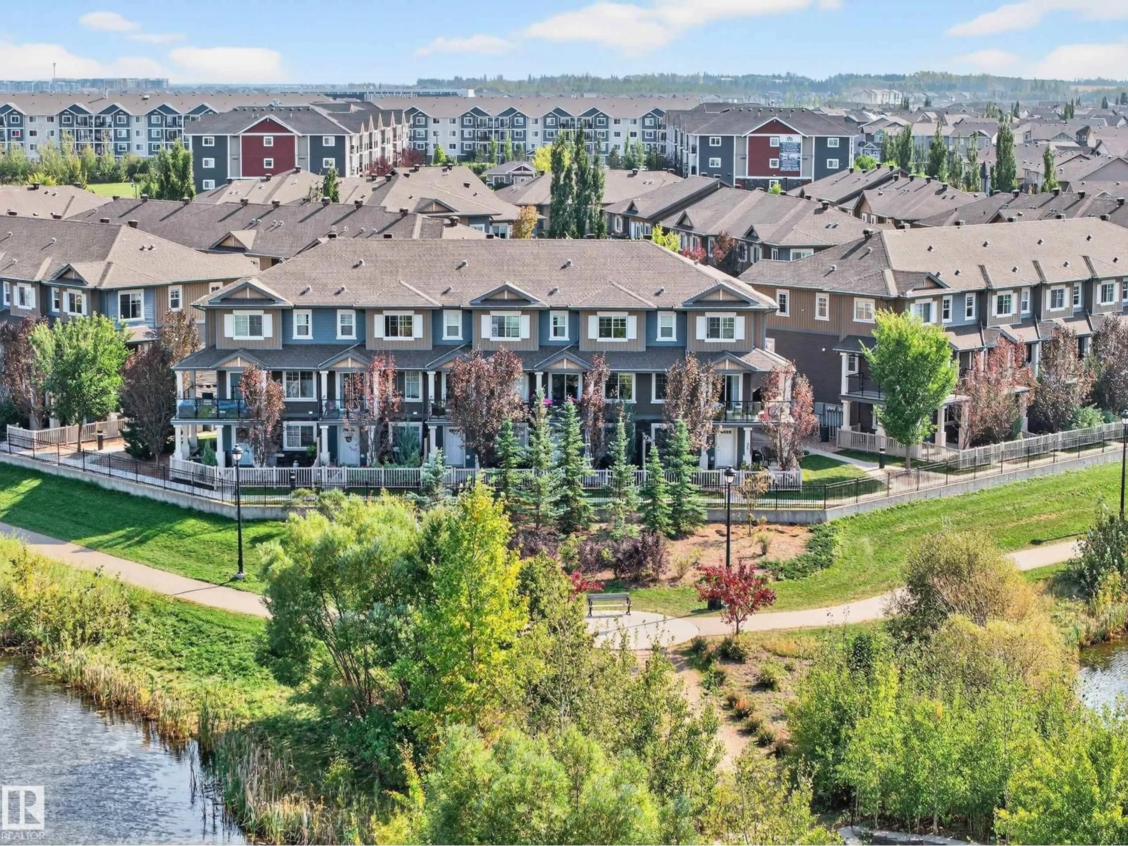 A pic from outside/outdoor area/front of a property/back of a property/a pic from drone, unknown for SW - 36 1030 CHAPPELLE BV, Edmonton Alberta T6W2K7