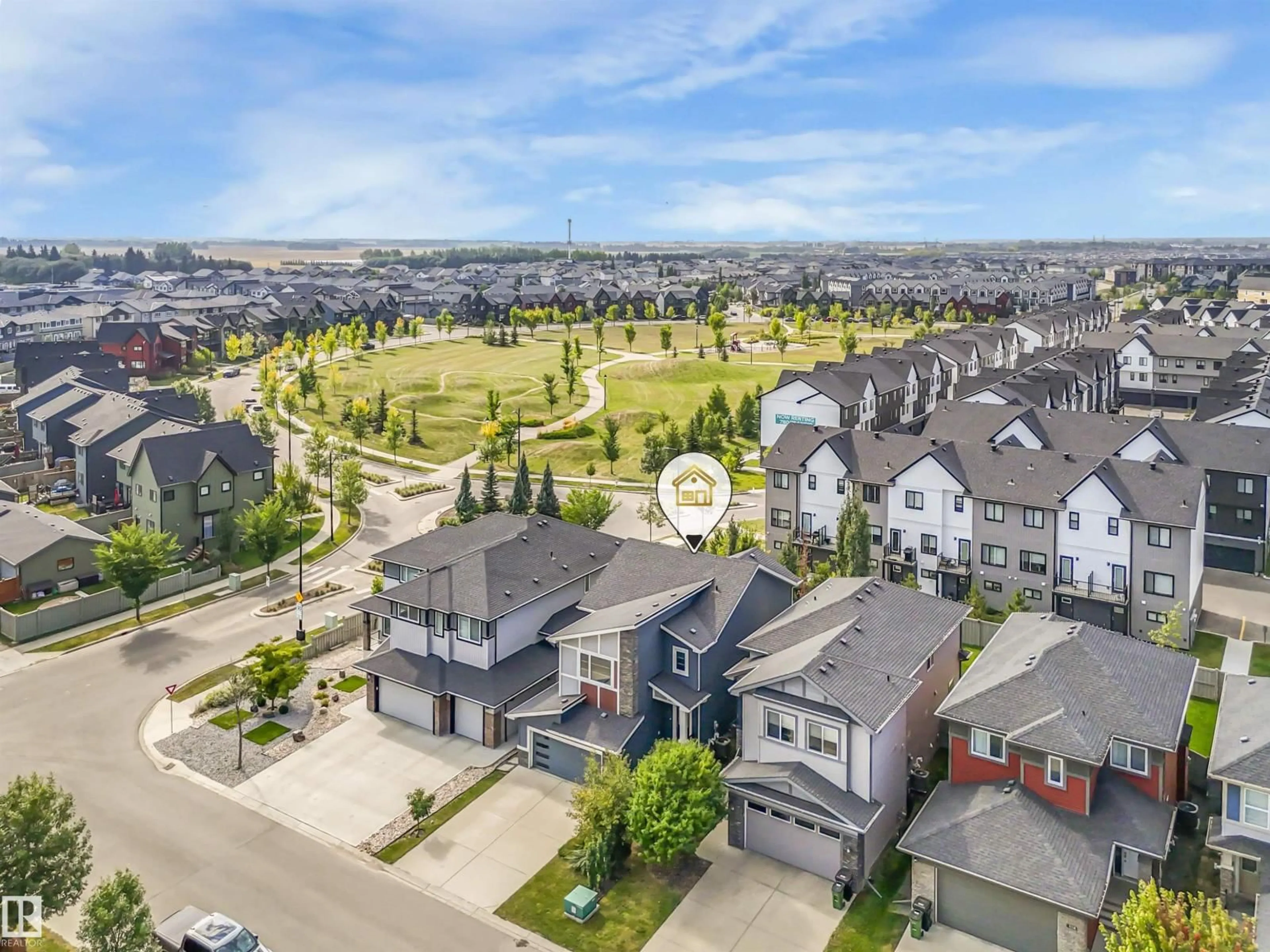 A pic from outside/outdoor area/front of a property/back of a property/a pic from drone, street for 4162 CHARLES LI SW, Edmonton Alberta T6W3H1