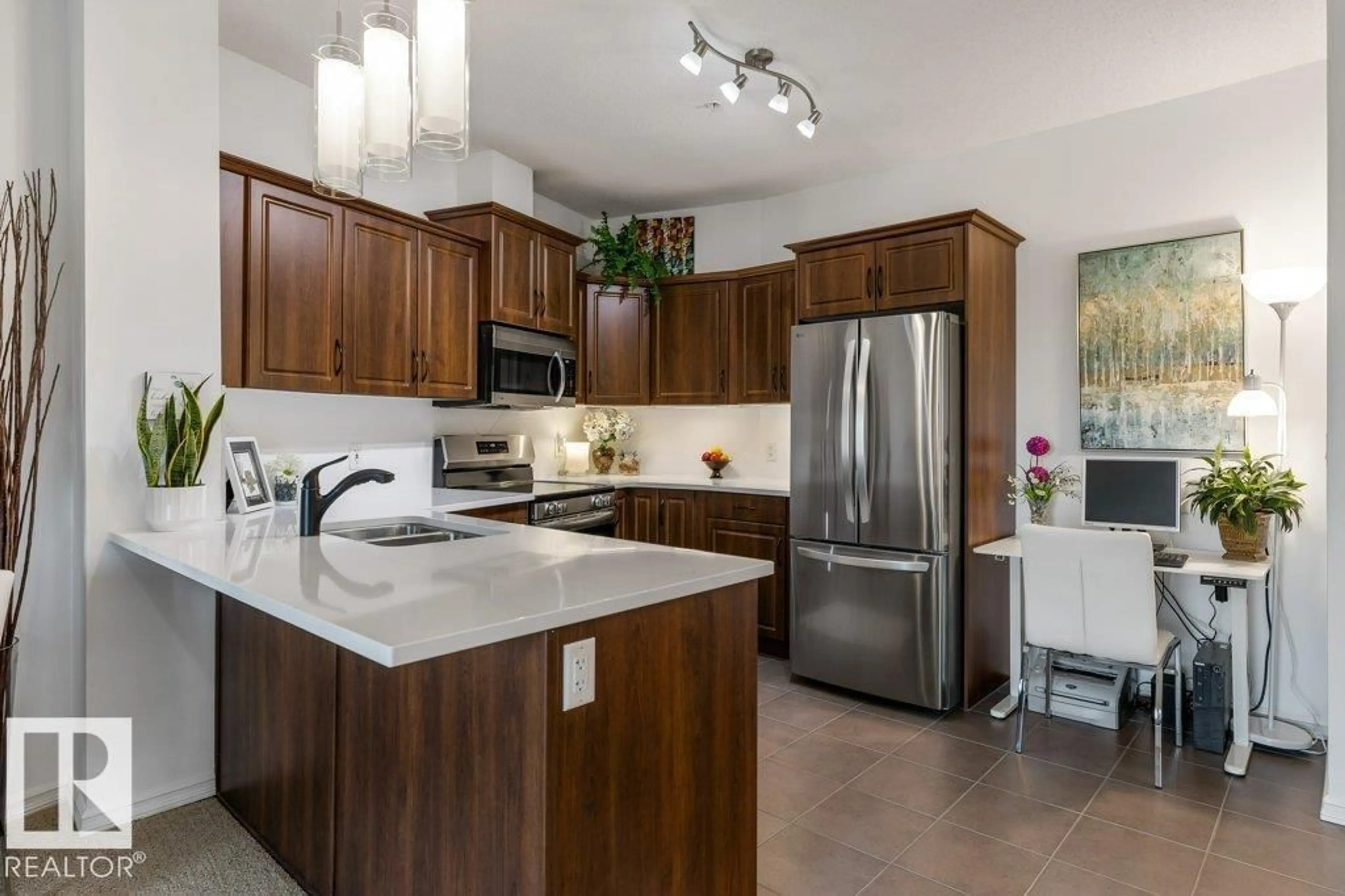 Open concept kitchen, ceramic/tile floor for #209 - 263 MACEWAN RD, Edmonton Alberta T6W0C4