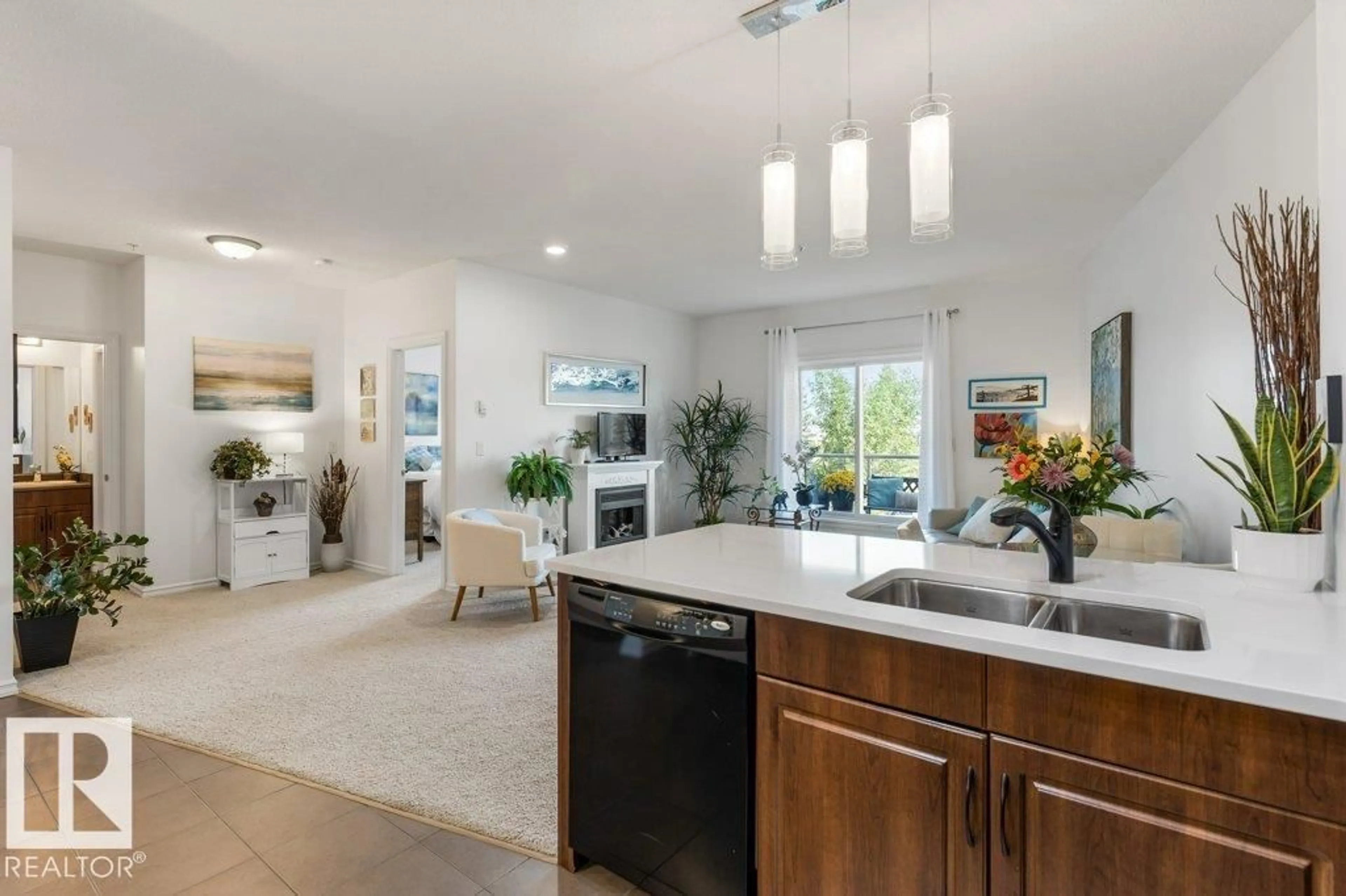 Open concept kitchen, ceramic/tile floor for #209 - 263 MACEWAN RD, Edmonton Alberta T6W0C4