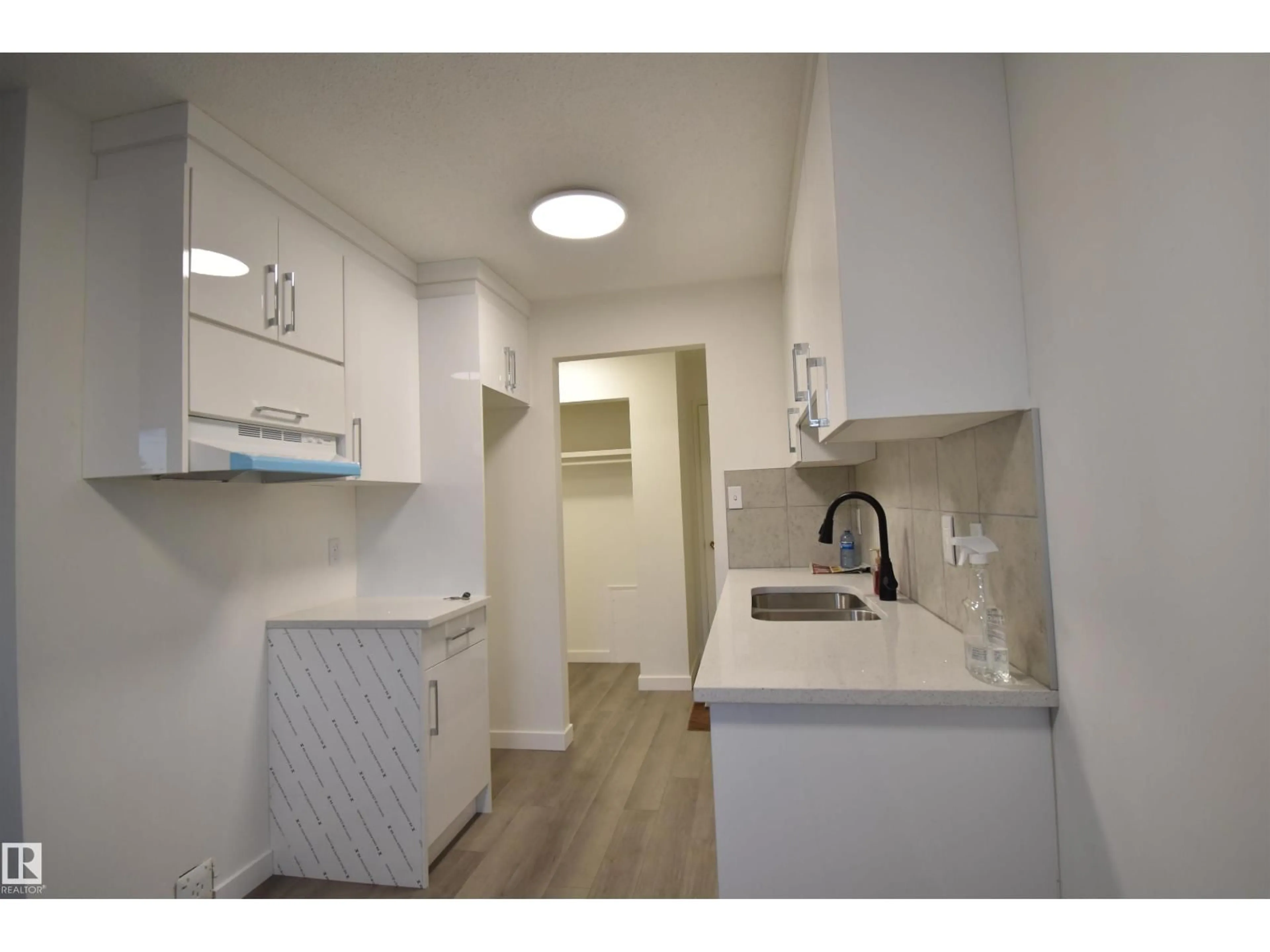 Standard kitchen, unknown for #303 - 12921 127 ST, Edmonton Alberta T5L1B1