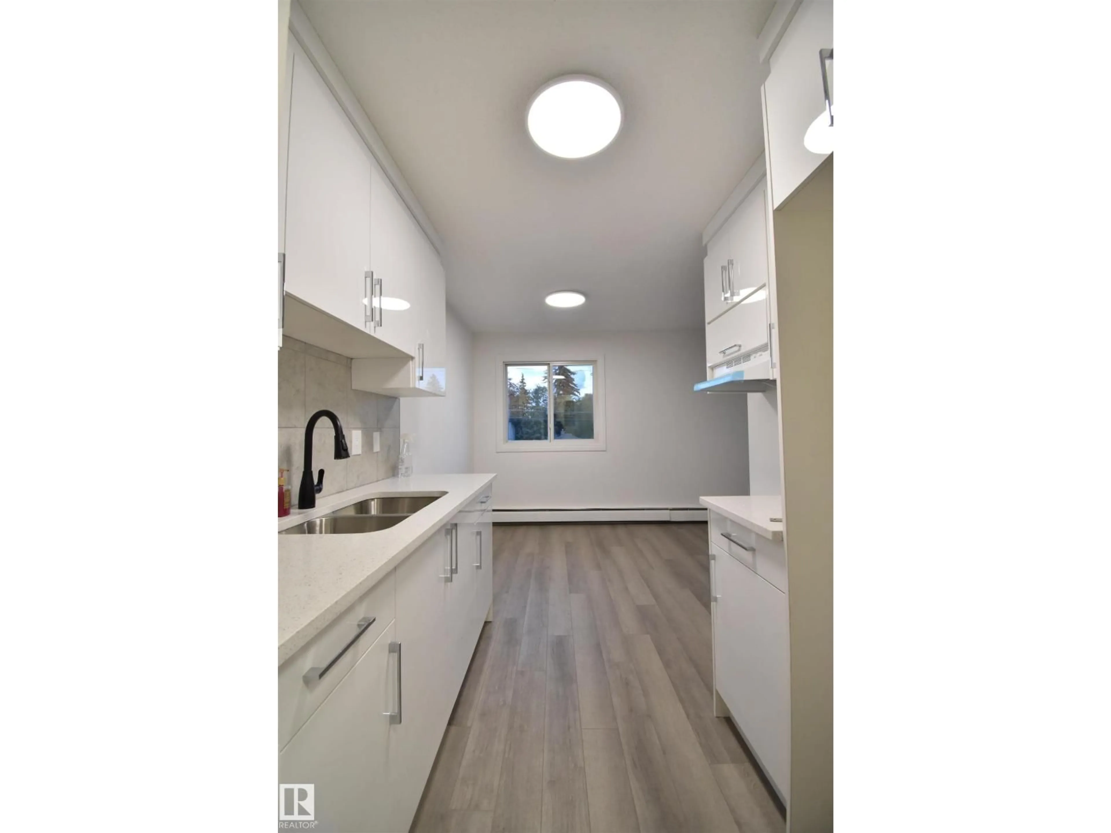 Unknown for #303 - 12921 127 ST, Edmonton Alberta T5L1B1