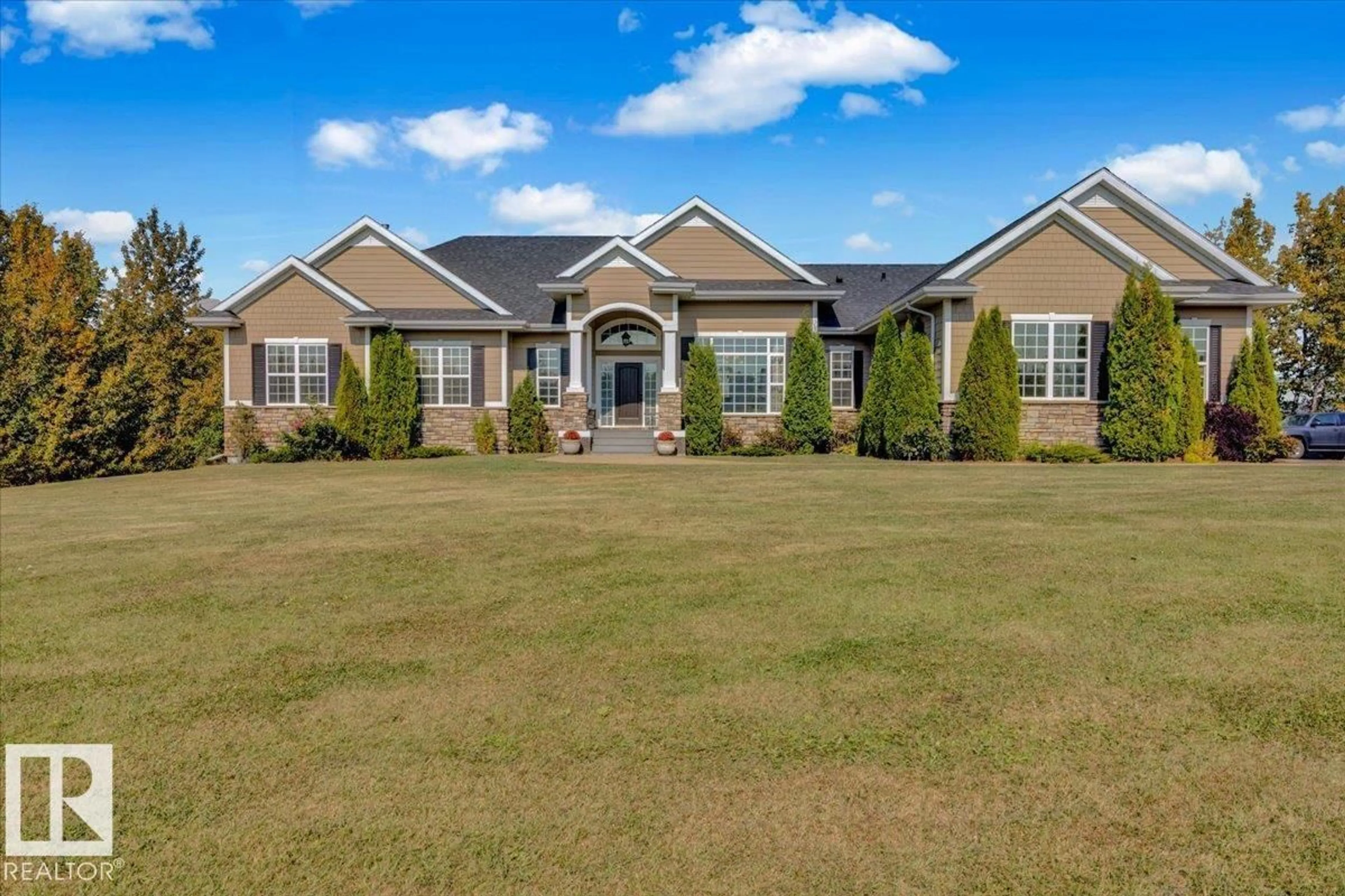 Home with vinyl exterior material, unknown for 80 50535 RGE ROAD 233, Rural Leduc County Alberta T4X0L4