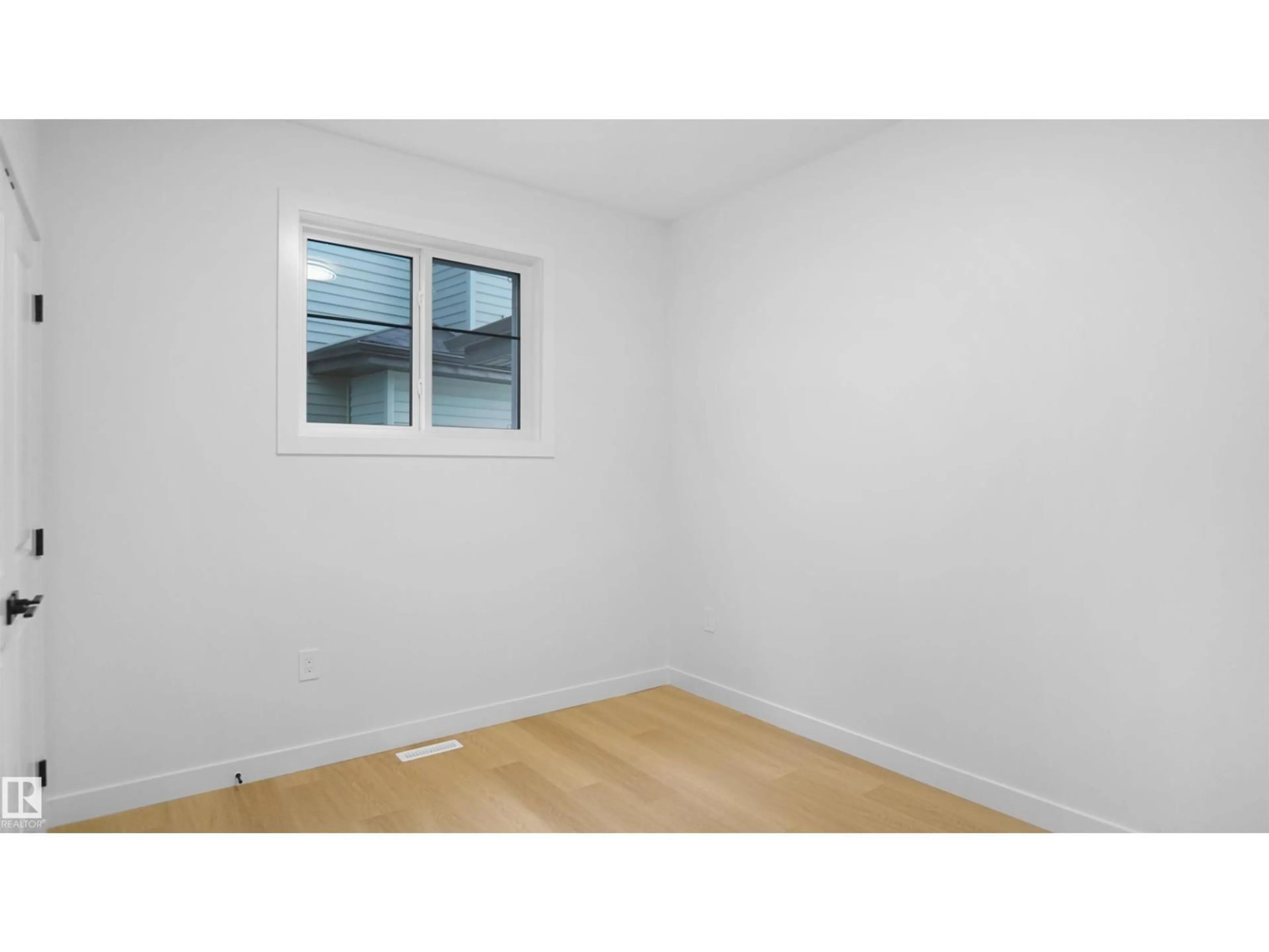 A pic of a room for 17 TENUTO LINK, Spruce Grove Alberta T7X0Z3