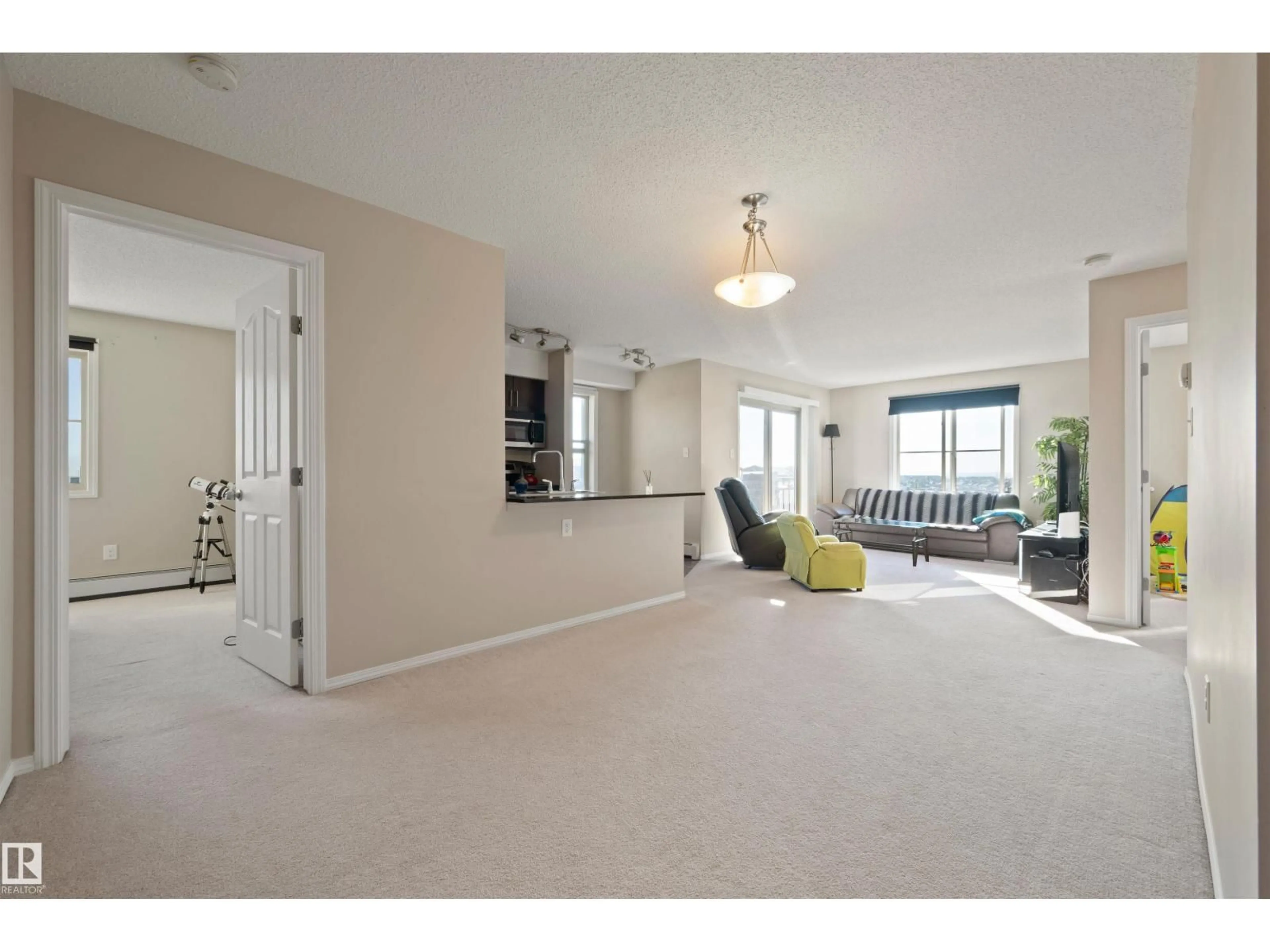 Unknown for #402 - 1080 MCCONACHIE BLVD, Edmonton Alberta T5Y0X2