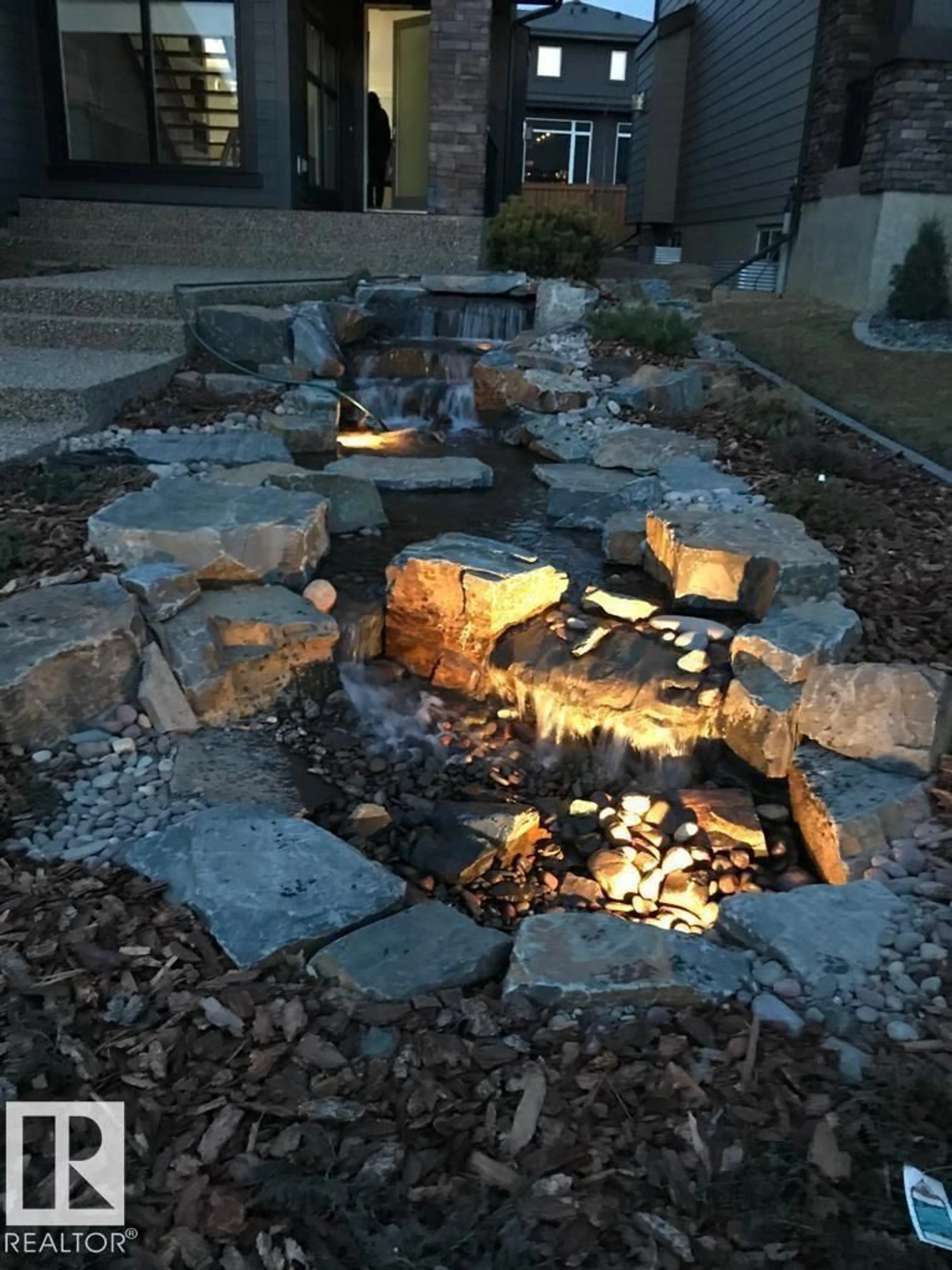 Patio, street for 1313 HAINSTOCK WY, Edmonton Alberta T6W3B6