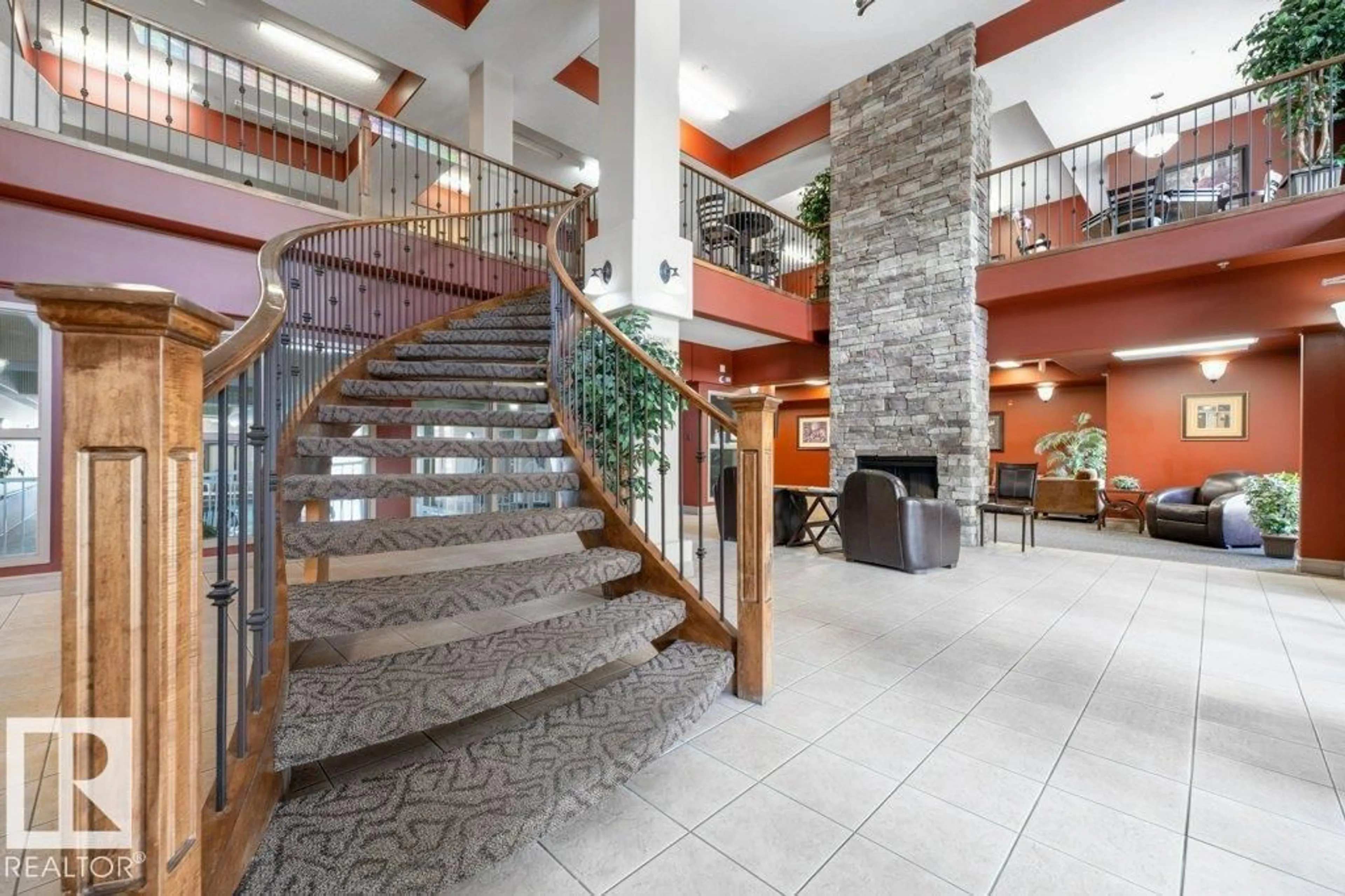 Lobby for #407 - 45 INGLEWOOD DR, St. Albert Alberta T8N0B6