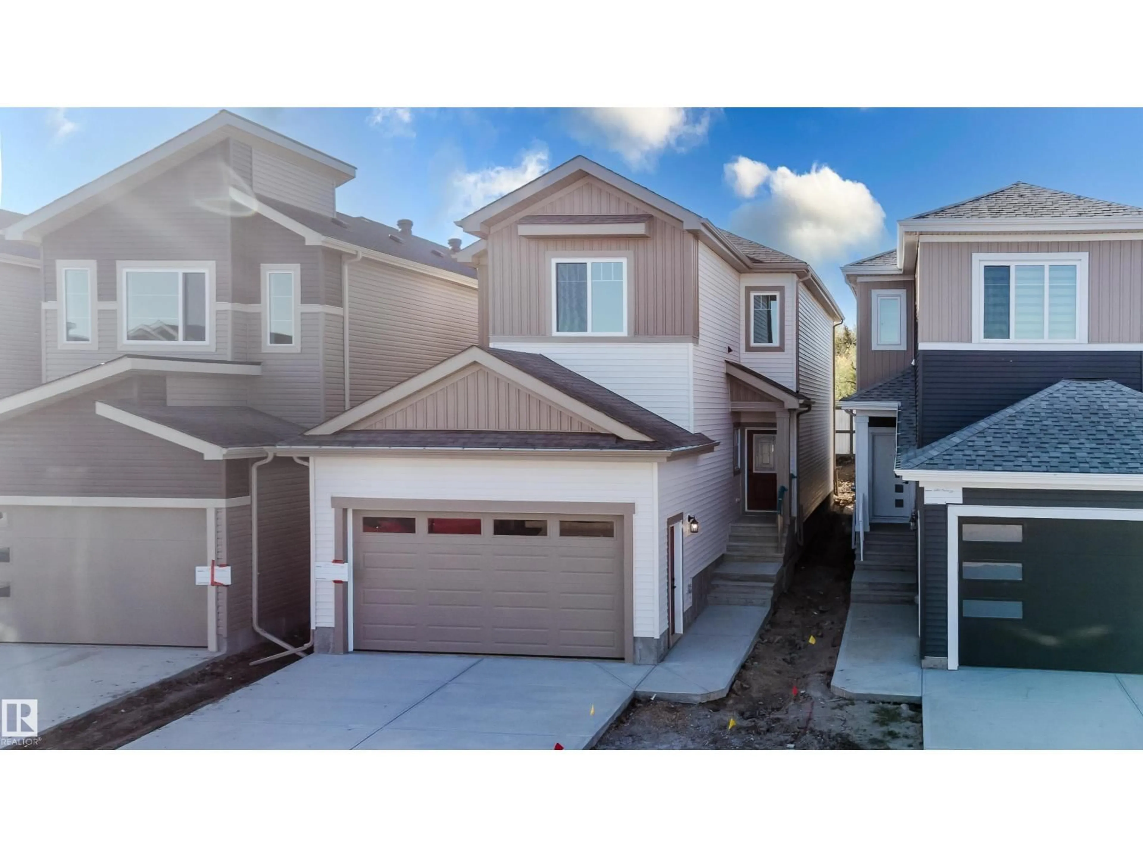 A pic from outside/outdoor area/front of a property/back of a property/a pic from drone, street for 282 MUNN WY, Leduc Alberta T9E1V1