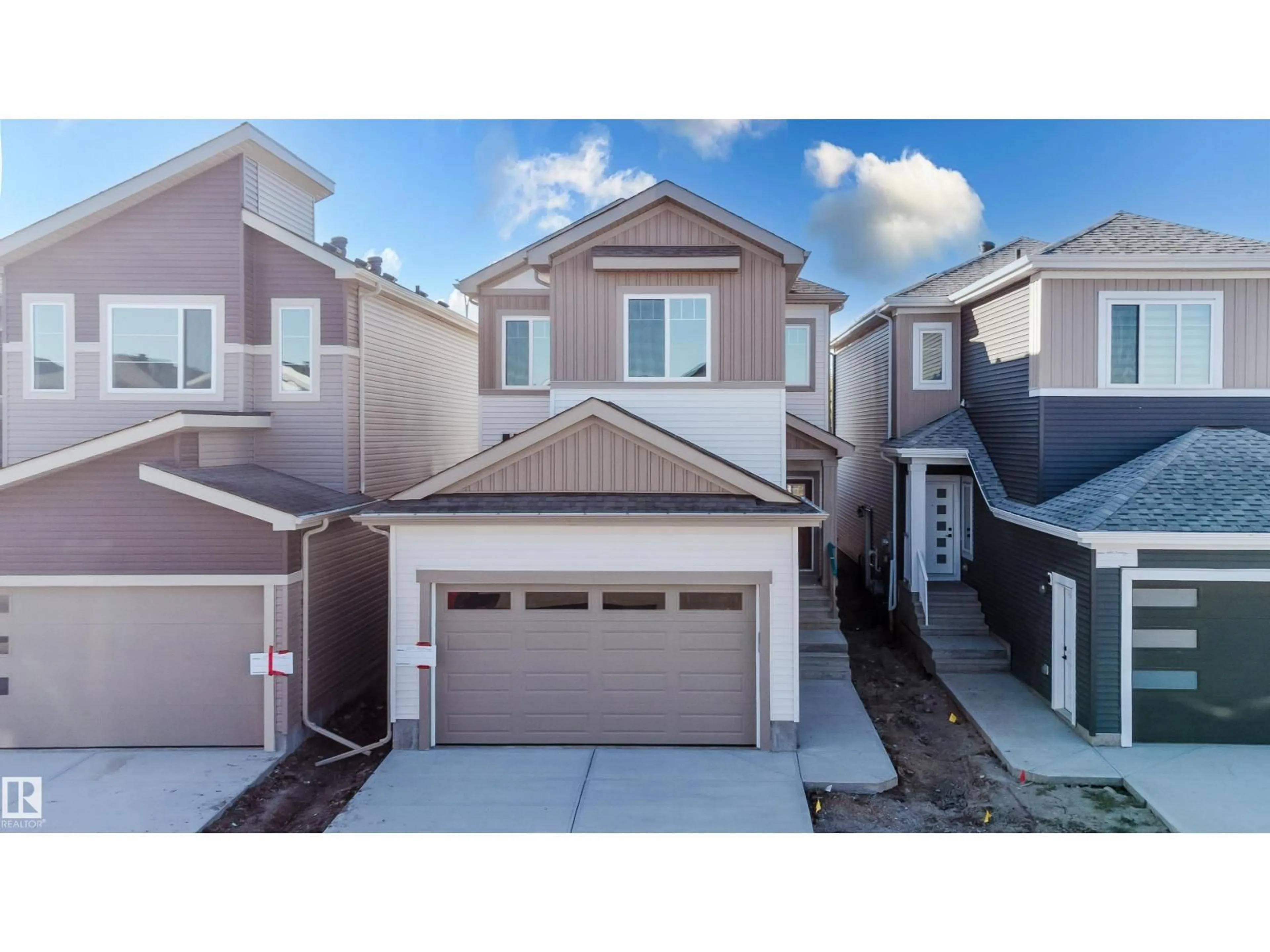 A pic from outside/outdoor area/front of a property/back of a property/a pic from drone, street for 282 MUNN WY, Leduc Alberta T9E1V1