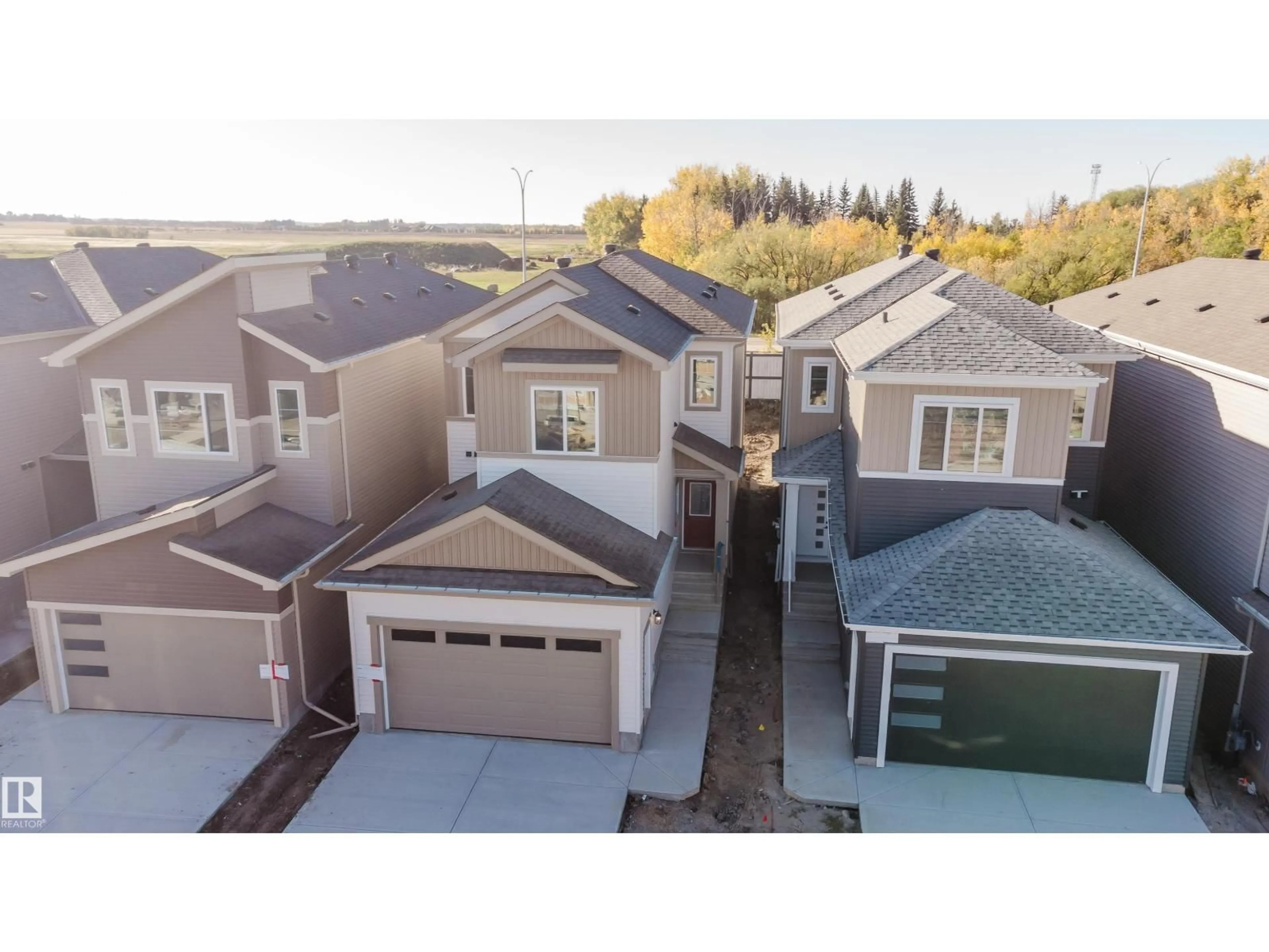 A pic from outside/outdoor area/front of a property/back of a property/a pic from drone, street for 282 MUNN WY, Leduc Alberta T9E1V1