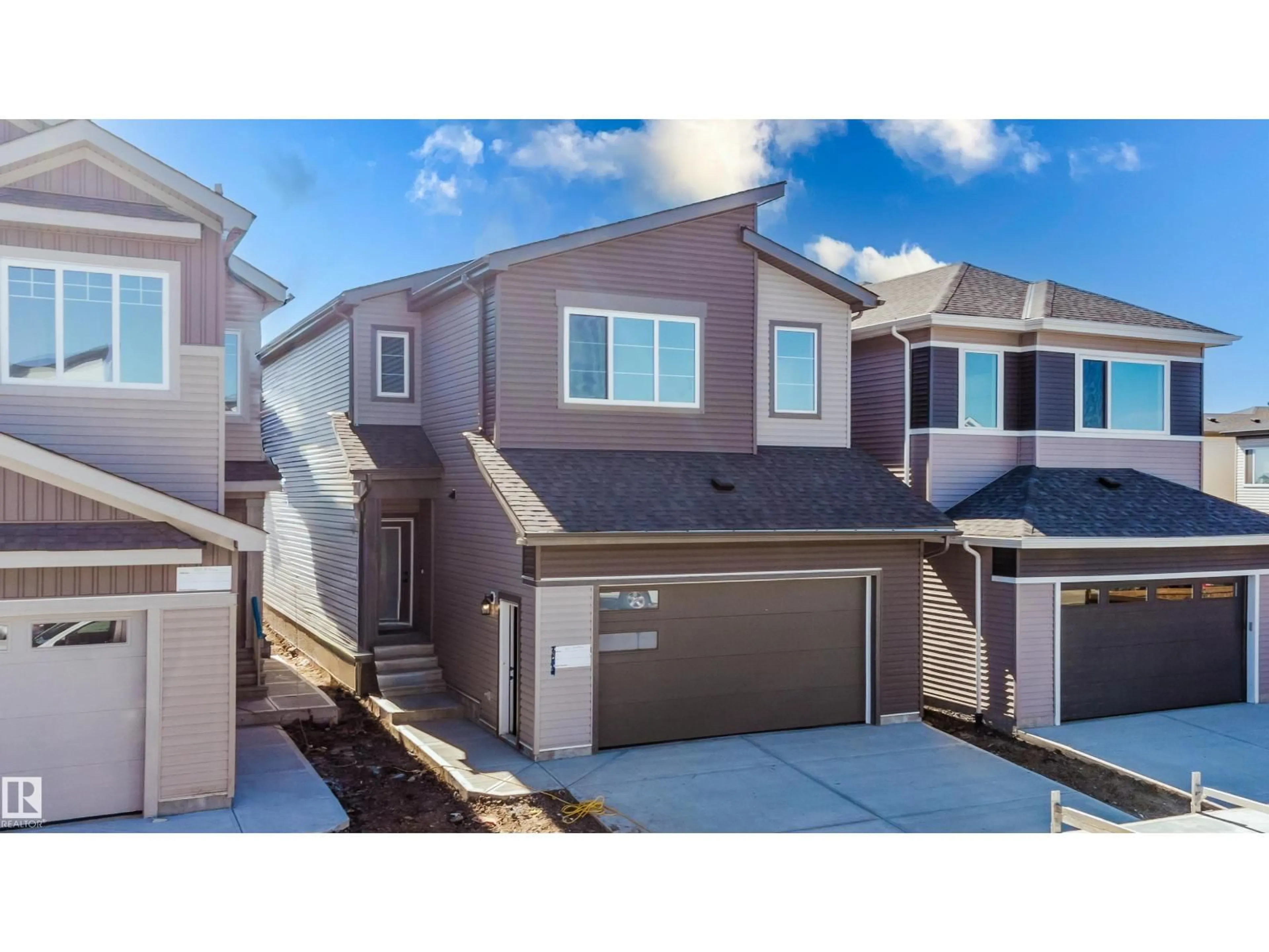A pic from outside/outdoor area/front of a property/back of a property/a pic from drone, street for 371 BLUFF CV, Leduc Alberta T9E1M9
