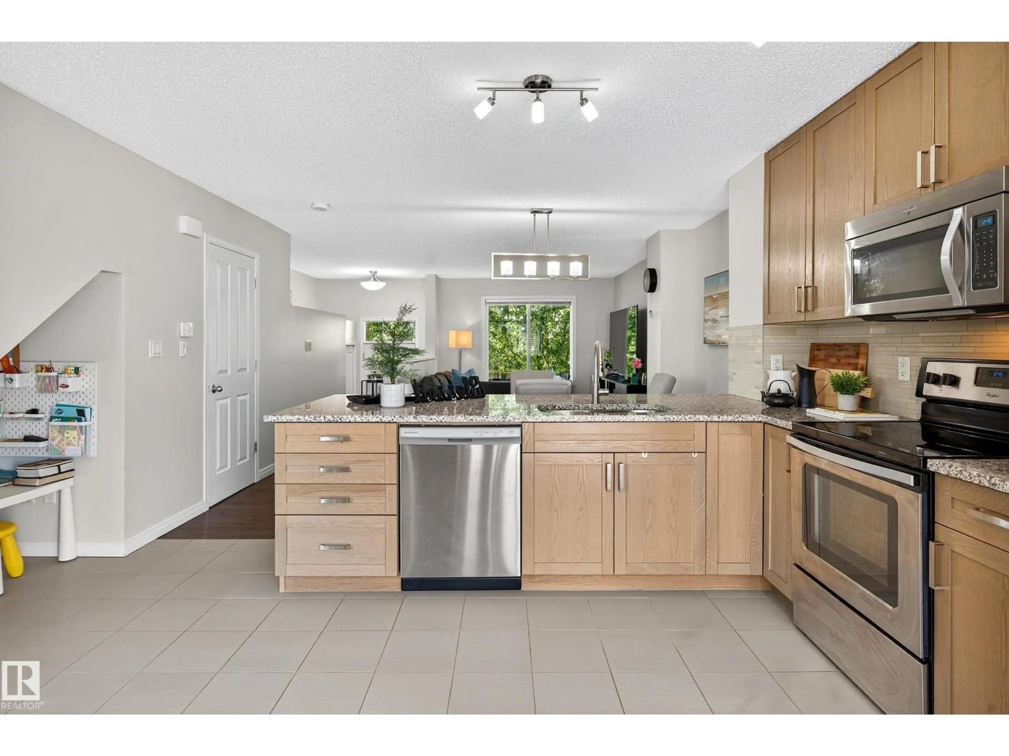 Open concept kitchen, unknown for 1140 - 20 CHAPPELLE BV, Edmonton Alberta T6W2Z3
