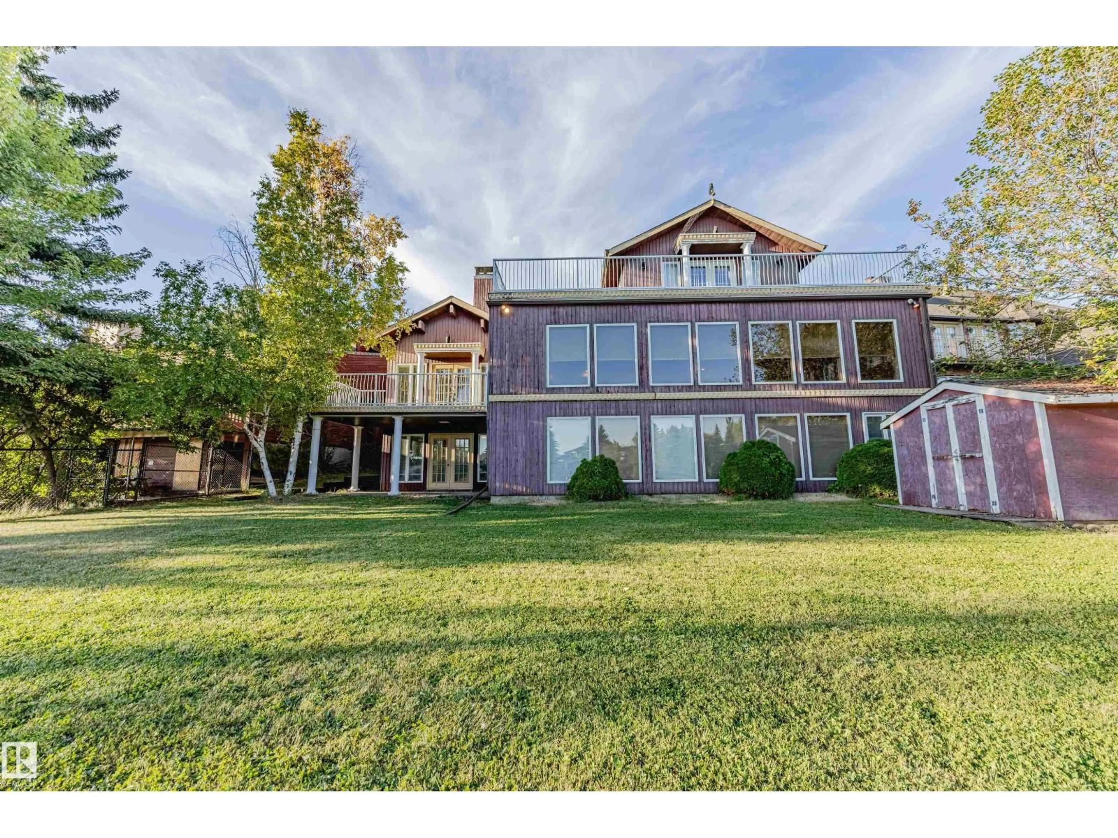 A pic from outside/outdoor area/front of a property/back of a property/a pic from drone, unknown for NW - 1602 106 ST, Edmonton Alberta T6J5B6