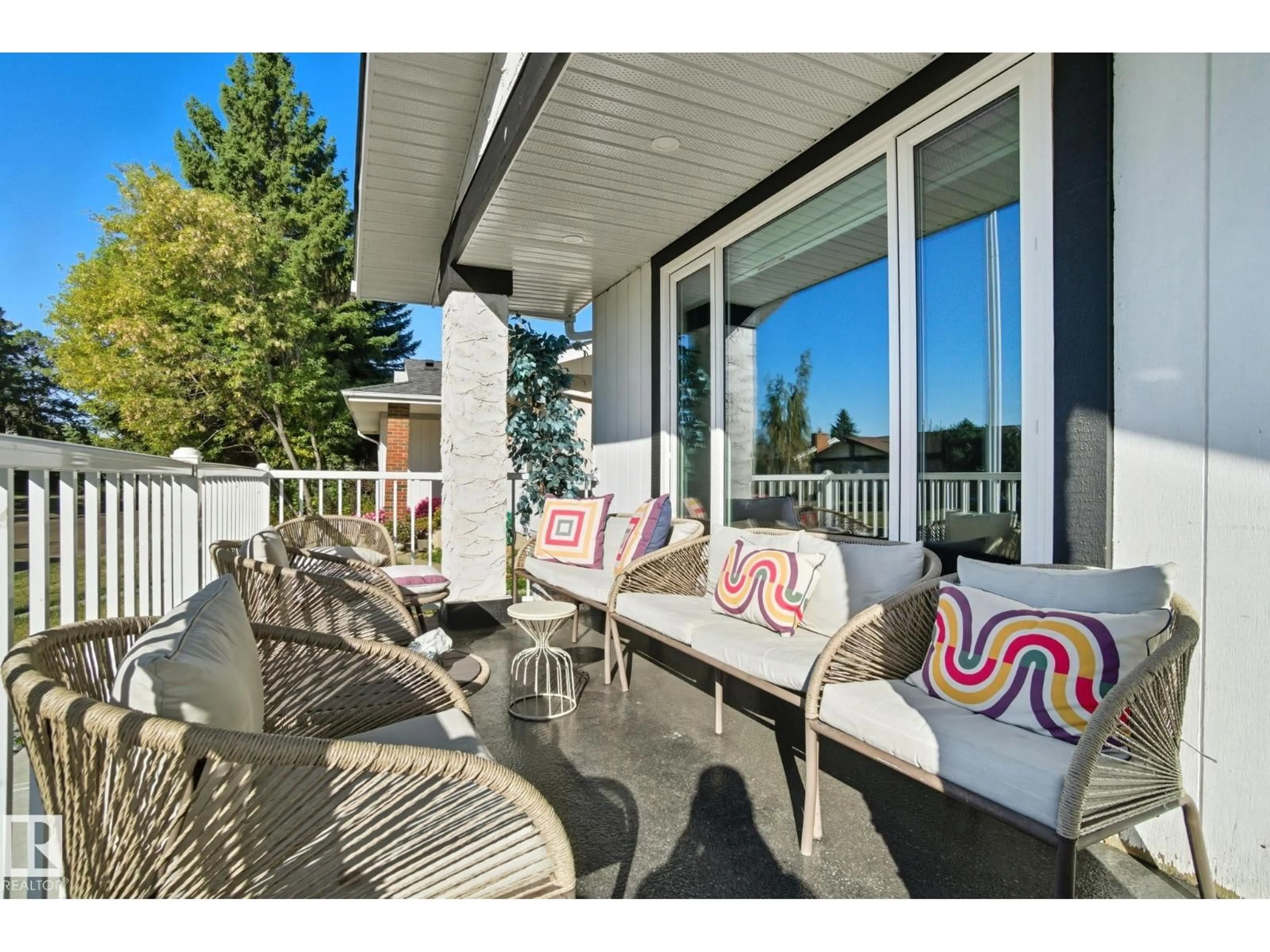 Patio, water/lake/river/ocean view for 11620 151 AV, Edmonton Alberta T5X1C6