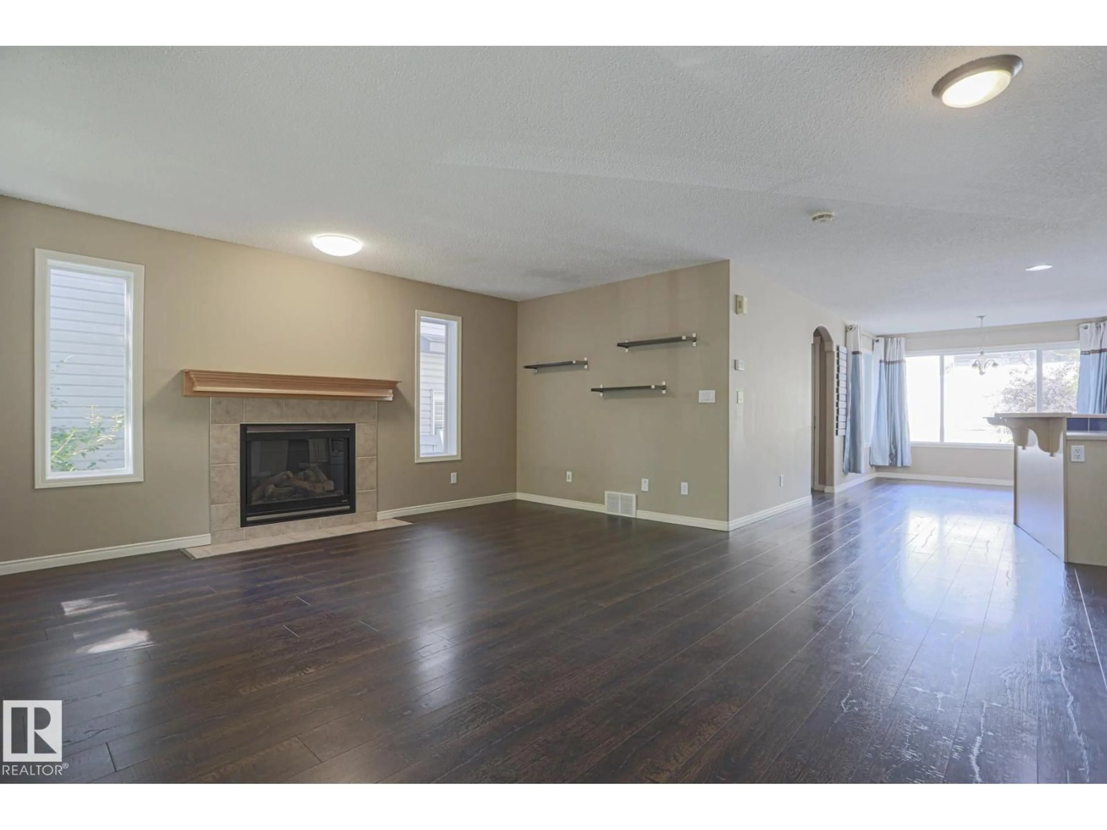 A pic of a room for 1824 TUFFORD WY, Edmonton Alberta T6R1W3