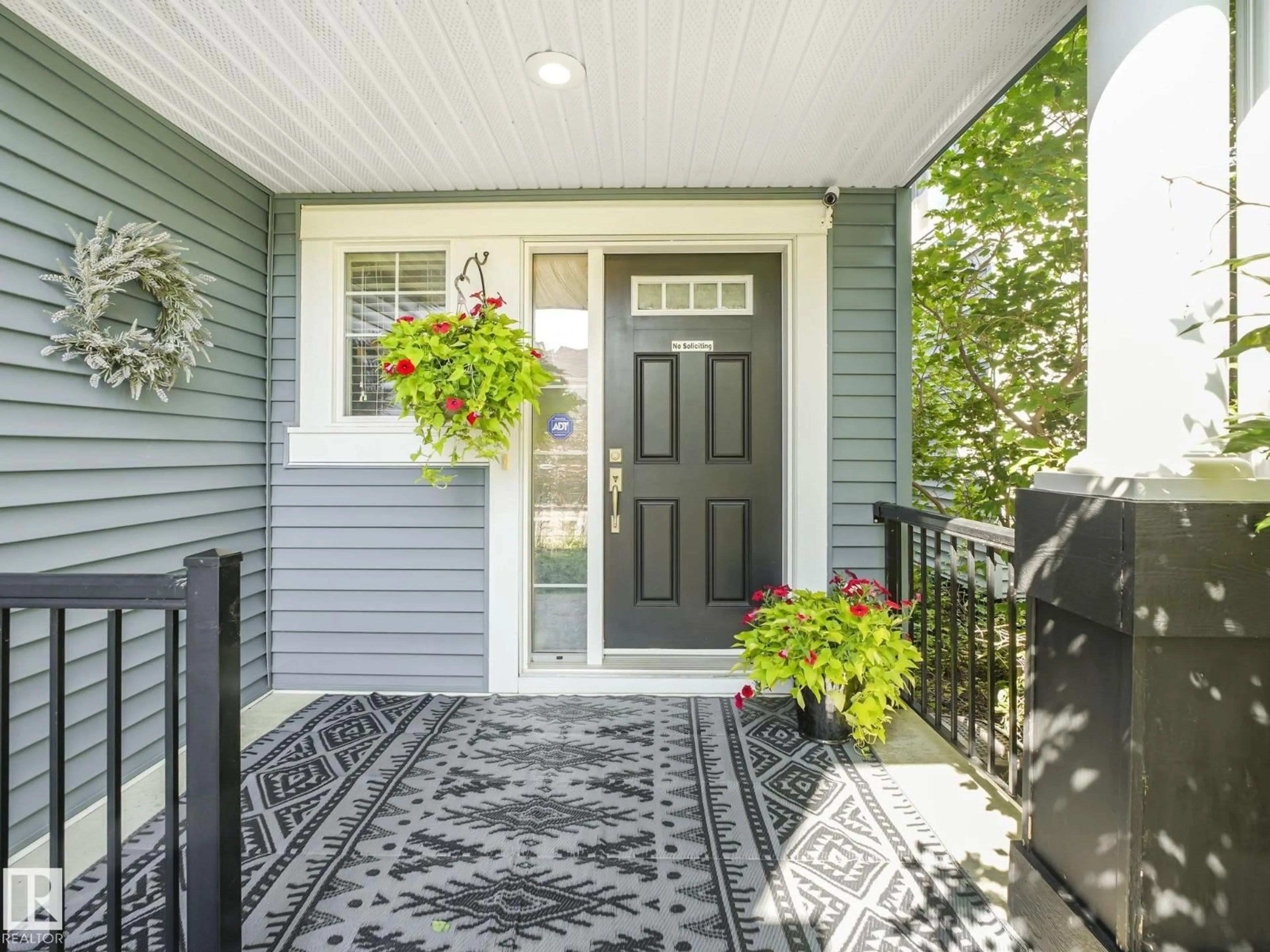 Indoor entryway for SW - 1924 86 ST, Edmonton Alberta T6X0R5