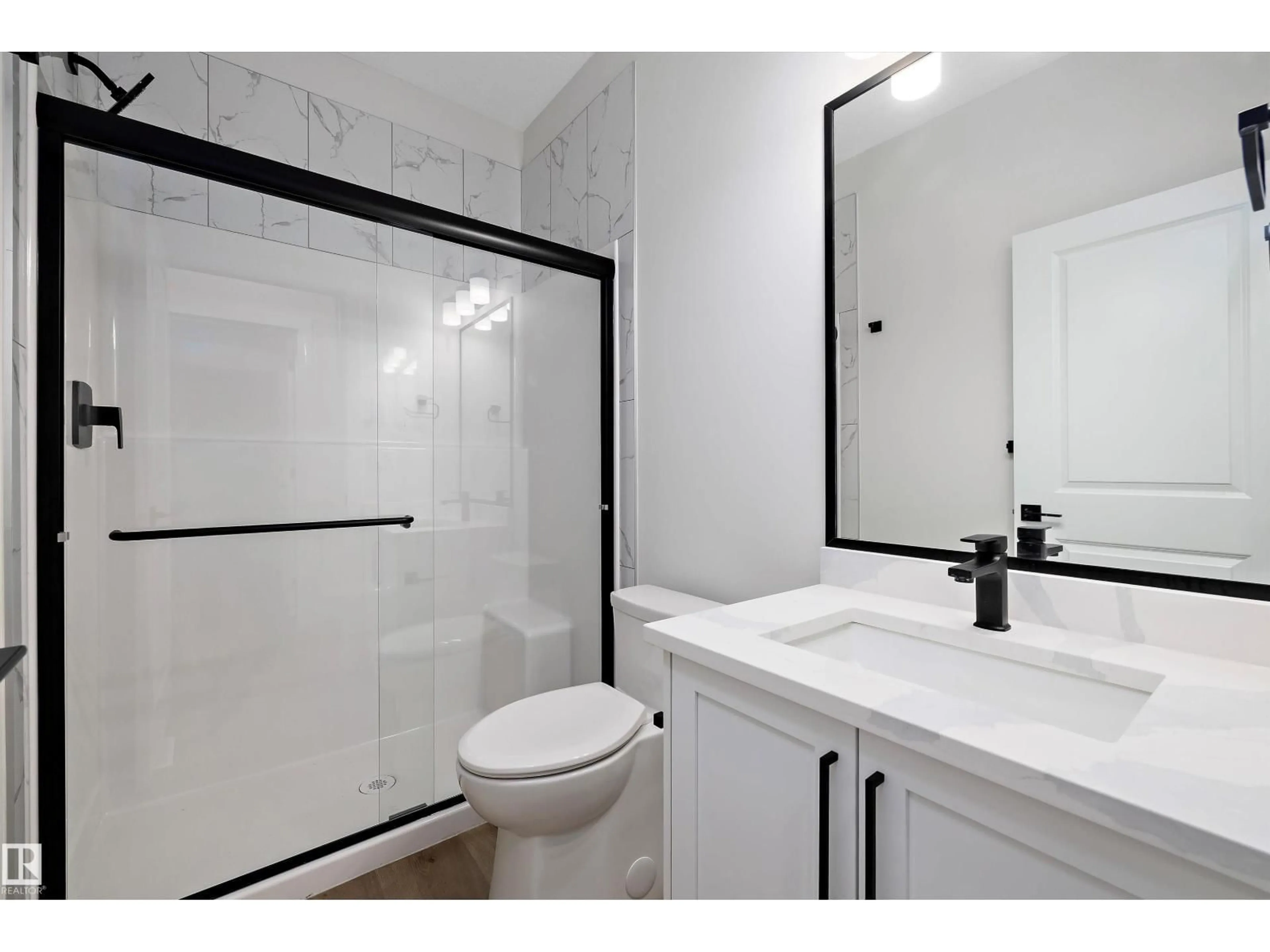 Standard bathroom, ceramic/tile floor for 22 CHARTRES CL, St. Albert Alberta T8T2C9