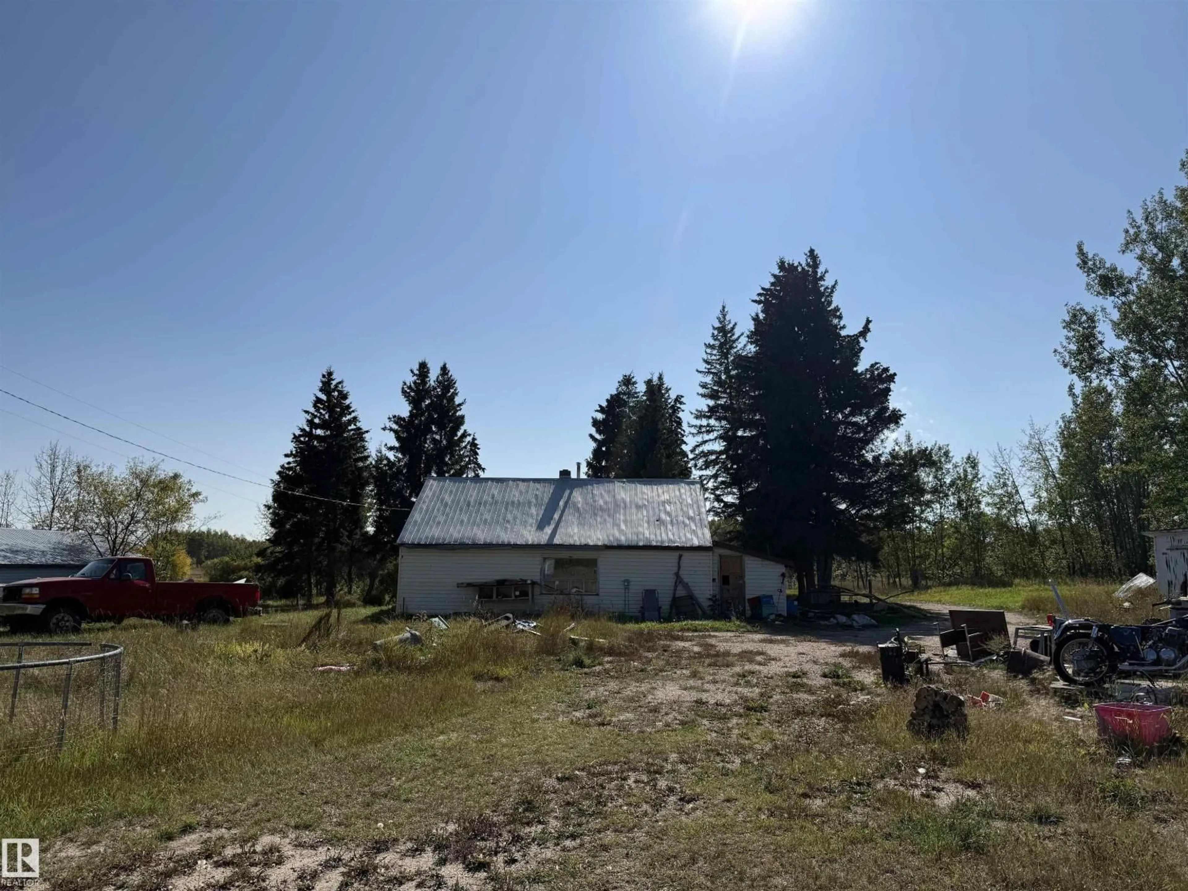 A pic from outside/outdoor area/front of a property/back of a property/a pic from drone, building for 41132 TWP 614, Cherry Grove Alberta T0A0T0