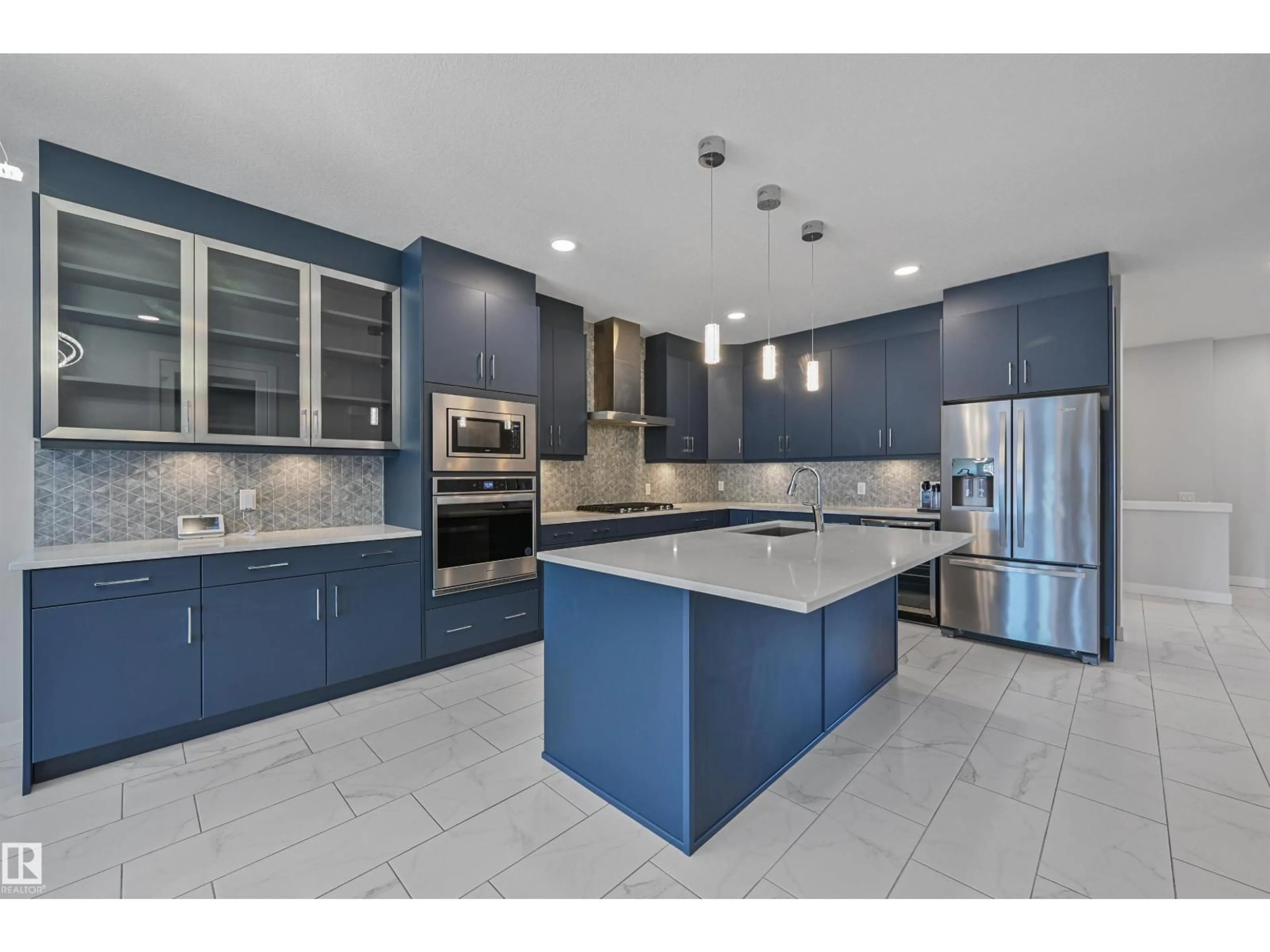 Contemporary kitchen, ceramic/tile floor for SW - 3116 167 ST, Edmonton Alberta T6W4R2