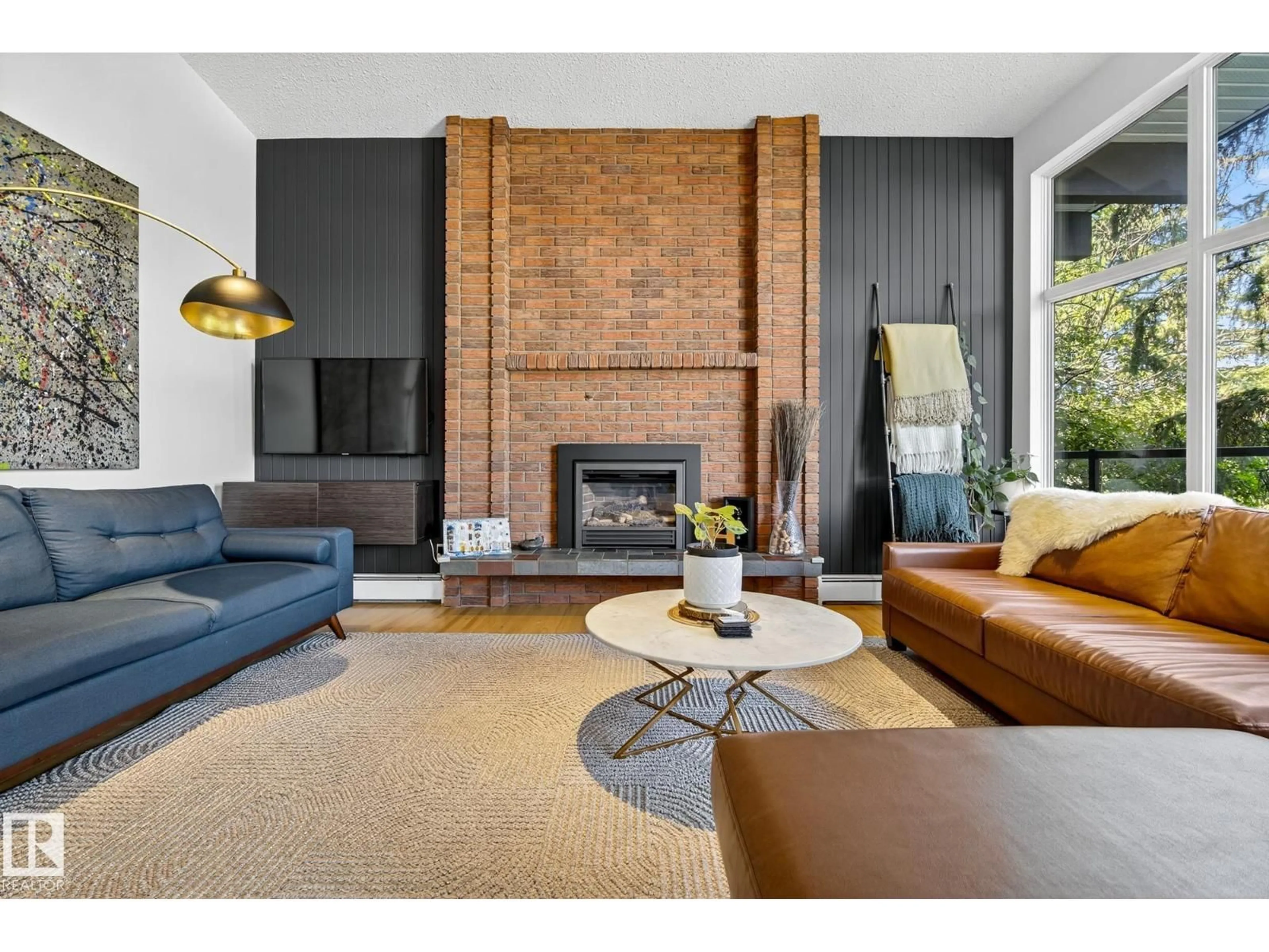 Living room with furniture, unknown for 29 MANCHESTER DR, Sherwood Park Alberta T8A0T3