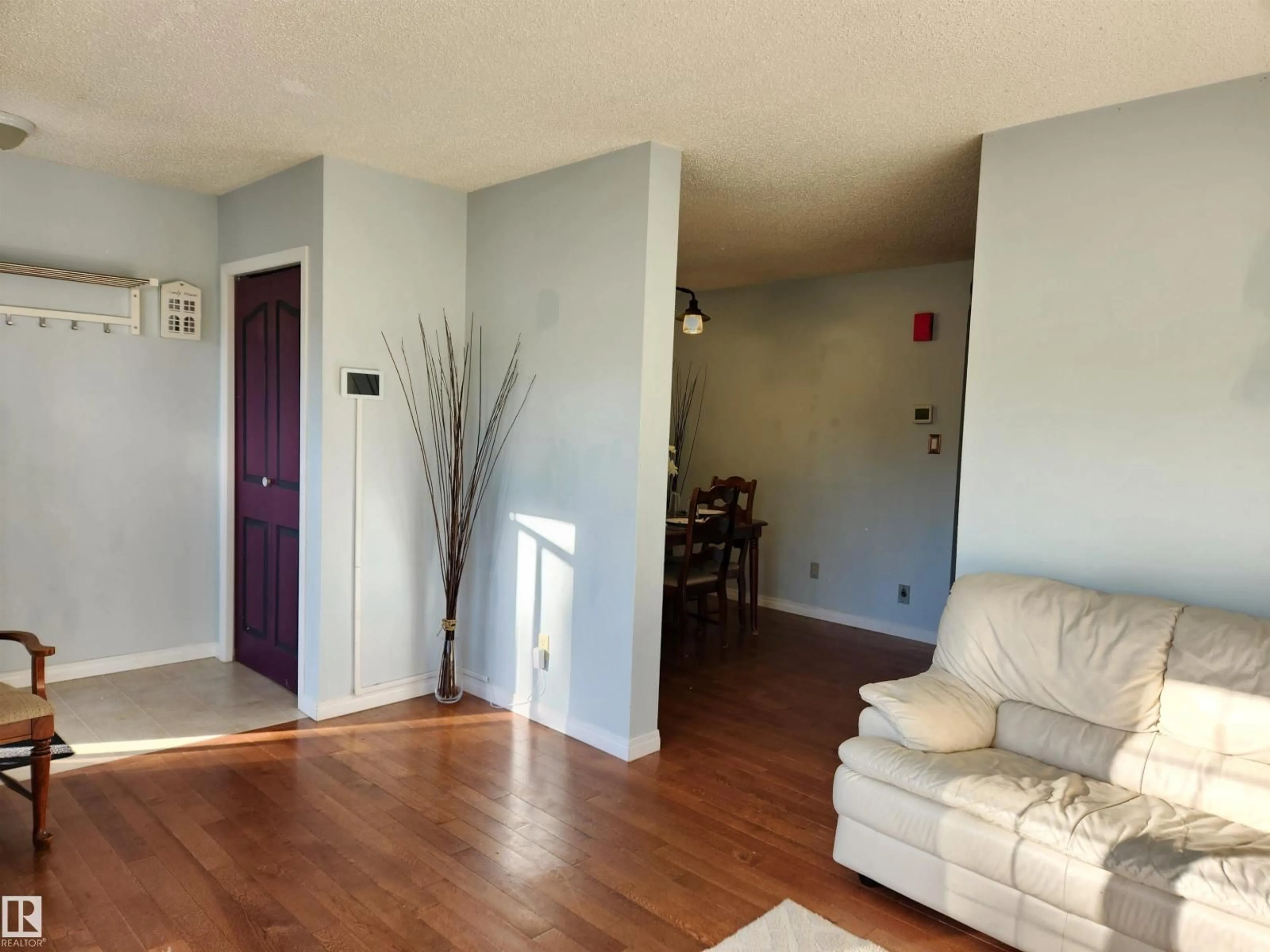 A pic of a room for 4138 36 ST, Edmonton Alberta T6L5M6
