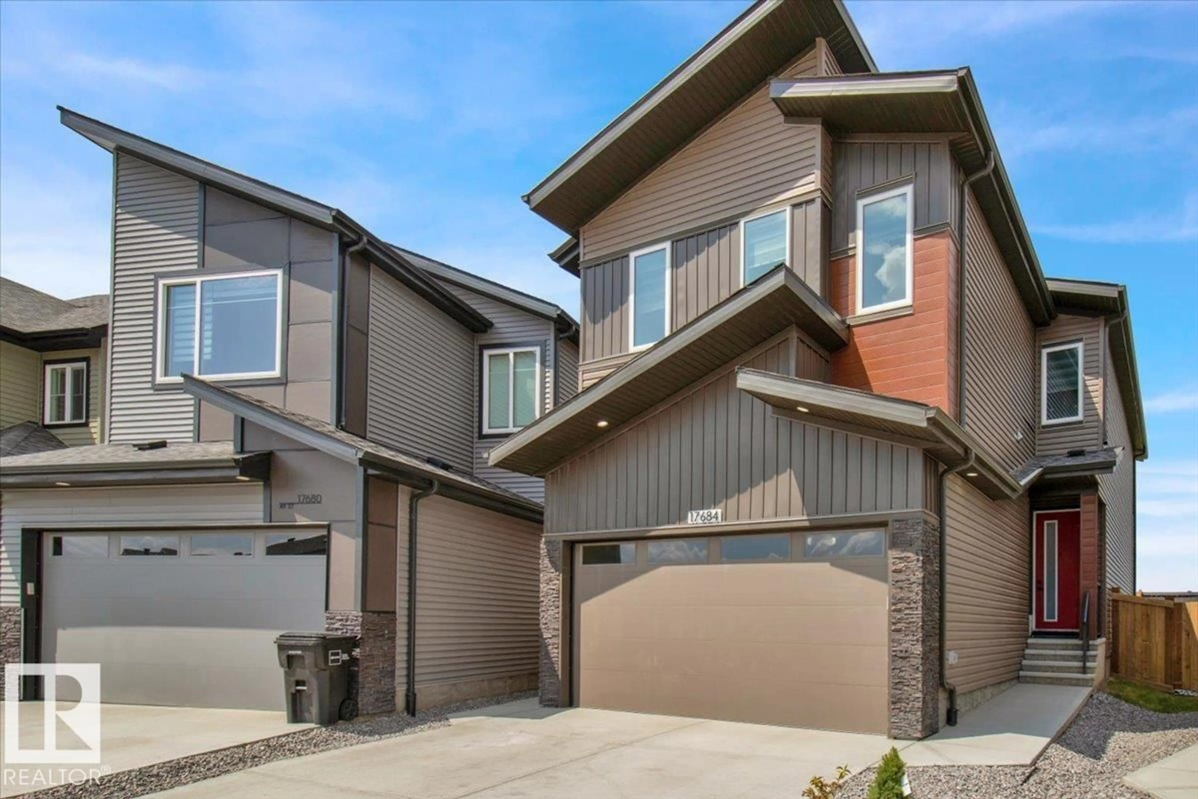 Home with vinyl exterior material, street for 17684 49 ST NW, Edmonton Alberta T5Y3Y1