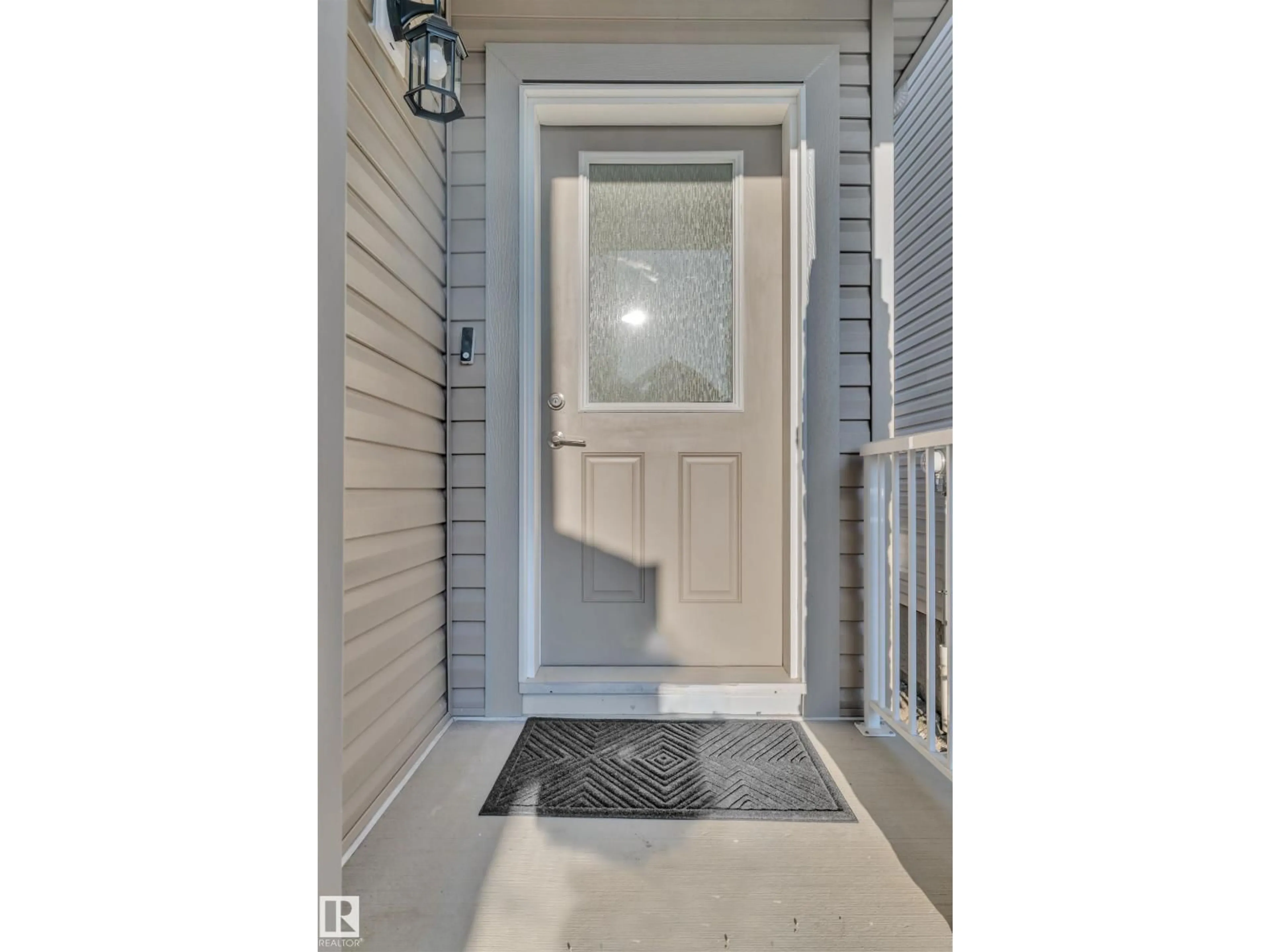 Indoor entryway for 2117 209A ST NW, Edmonton Alberta T6M3C7