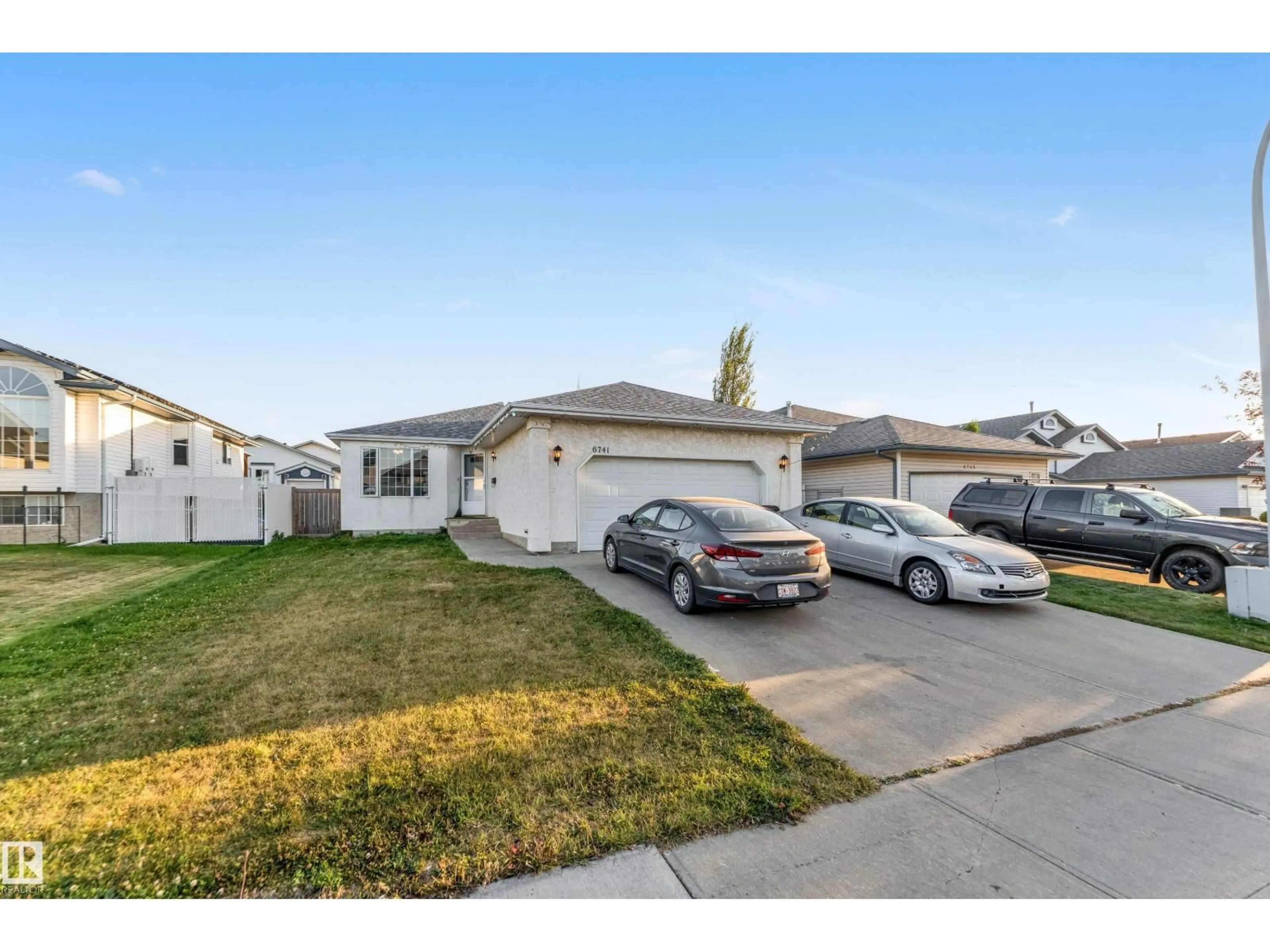 Unknown for 6741 162A AV, Edmonton Alberta T5Z3C6